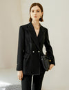 Topstitched Fitted Blazer with Structured Silhouette