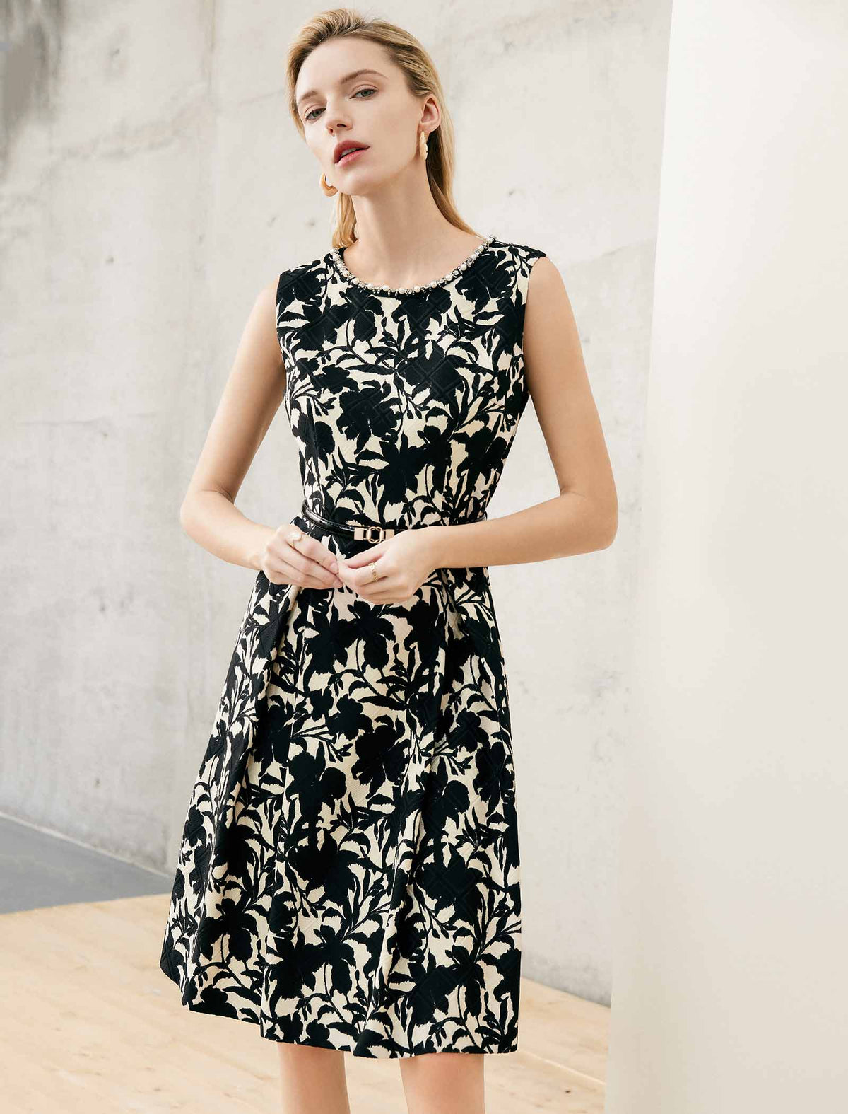Beaded Neckline Black Floral Jacquard Sleeveless Dress