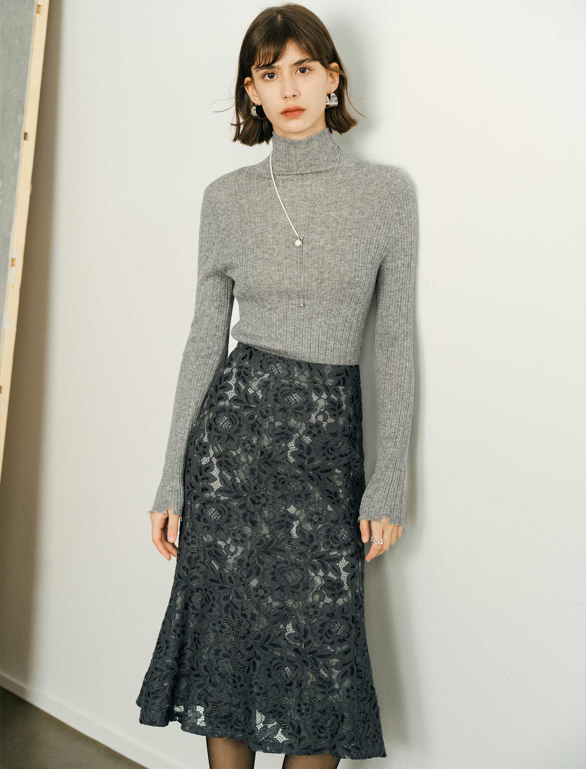 Floral Lace Flared Hem Midi Skirt