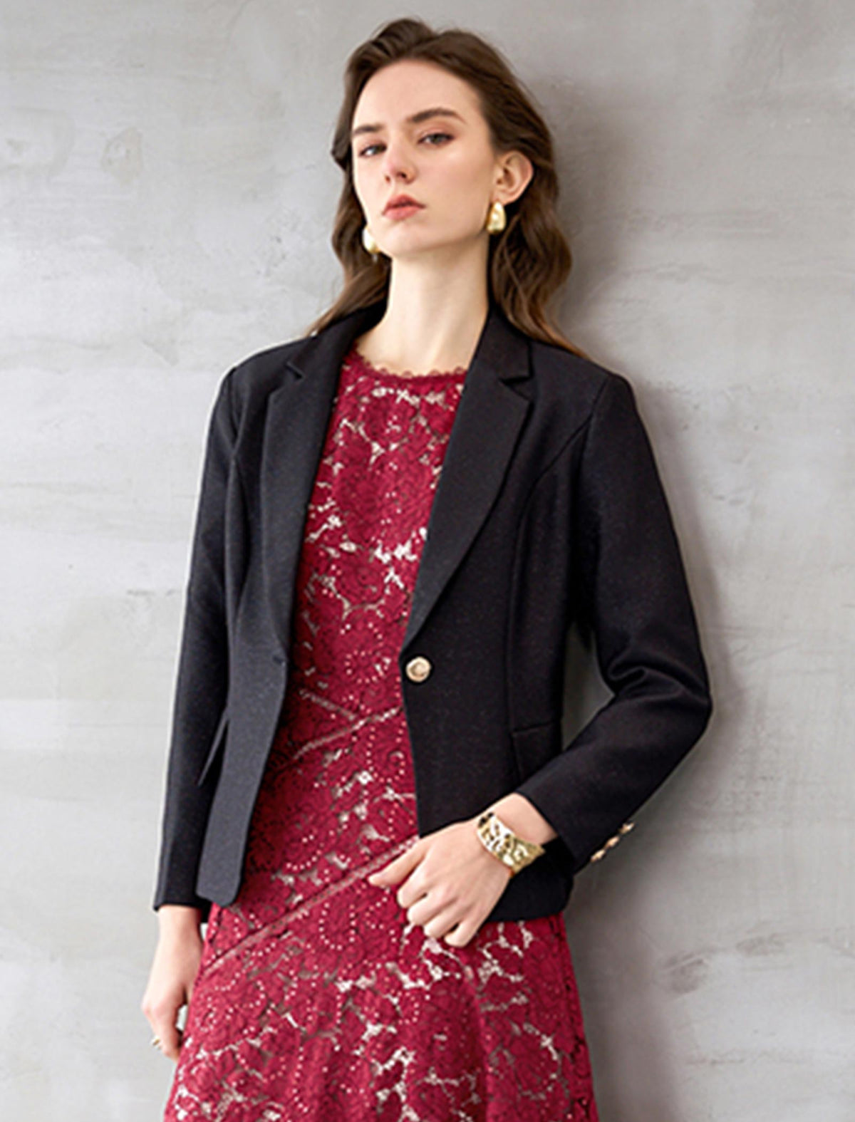 Black Cropped Tailored Blazer