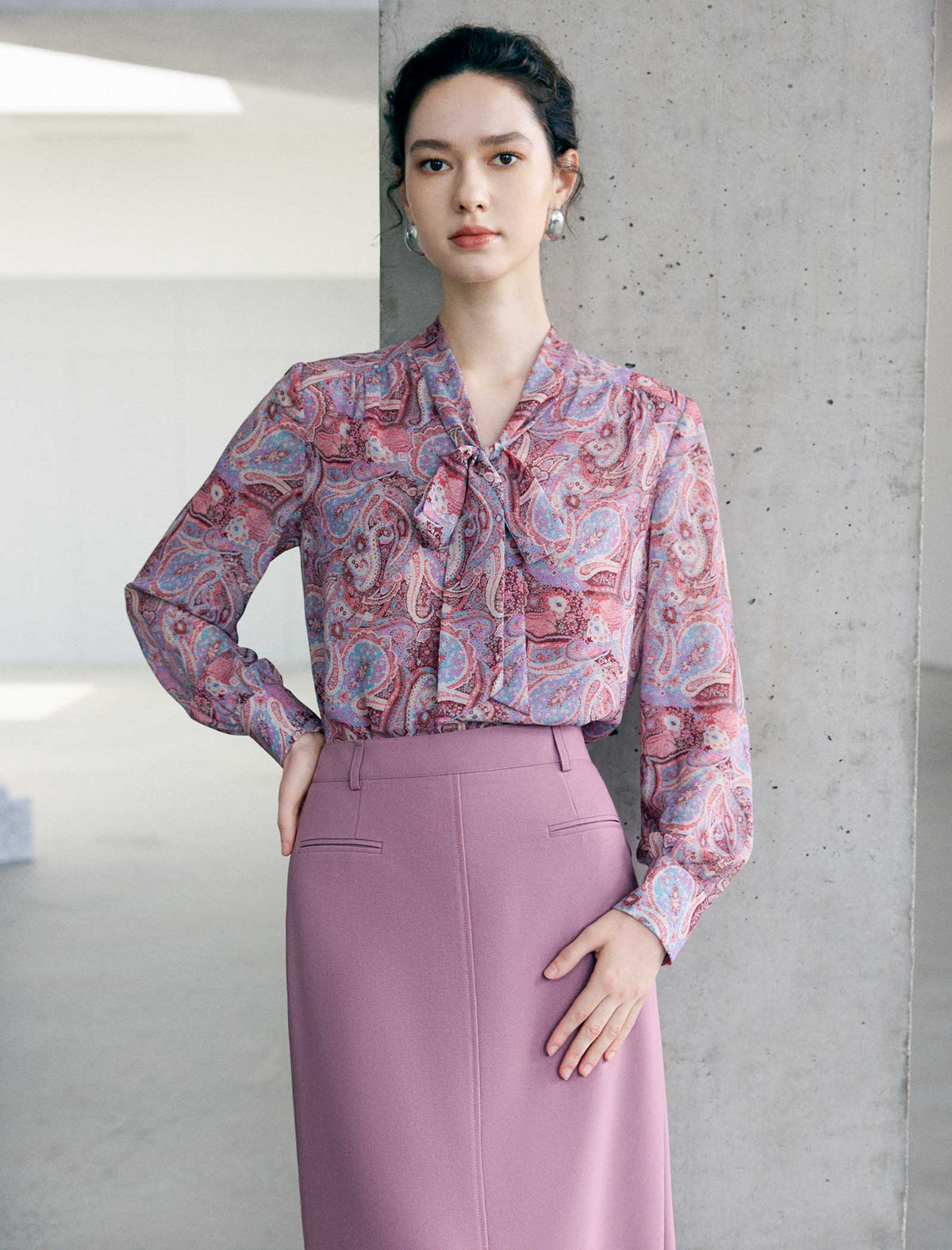 Bow Tie Paisley Print Long Sleeve Blouse