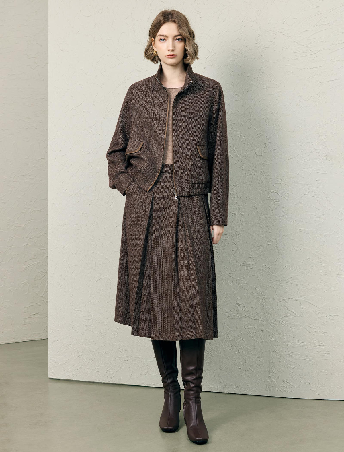 Wool Blend Textured Stand-Collar Zip-Front Cropped Jacket