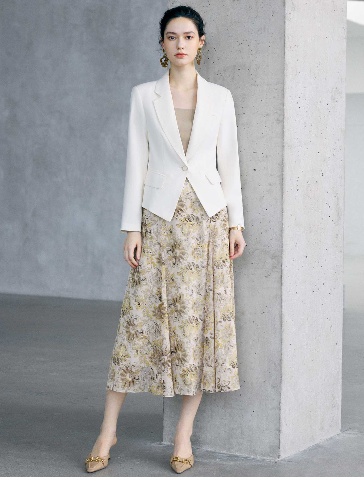 Notched Lapel Long Sleeve Blazer