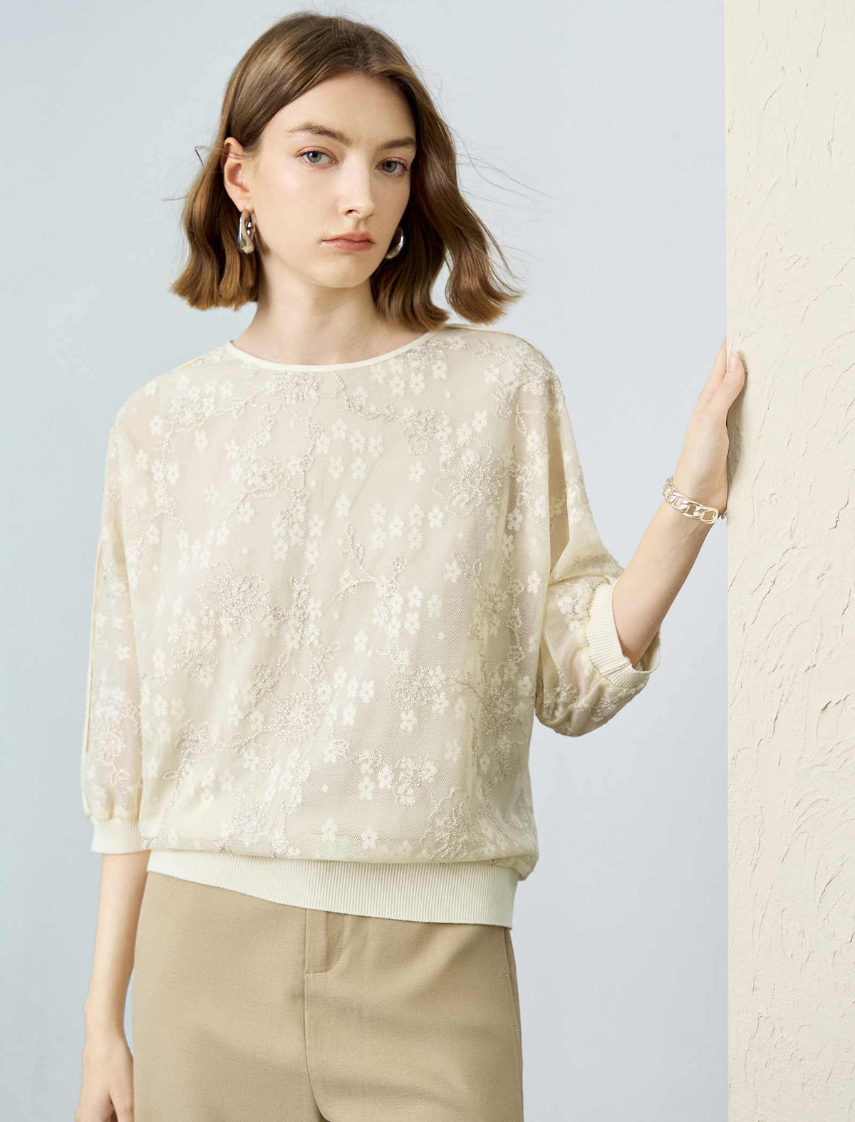 Embroidered Mesh 3/4 Sleeve Blouse