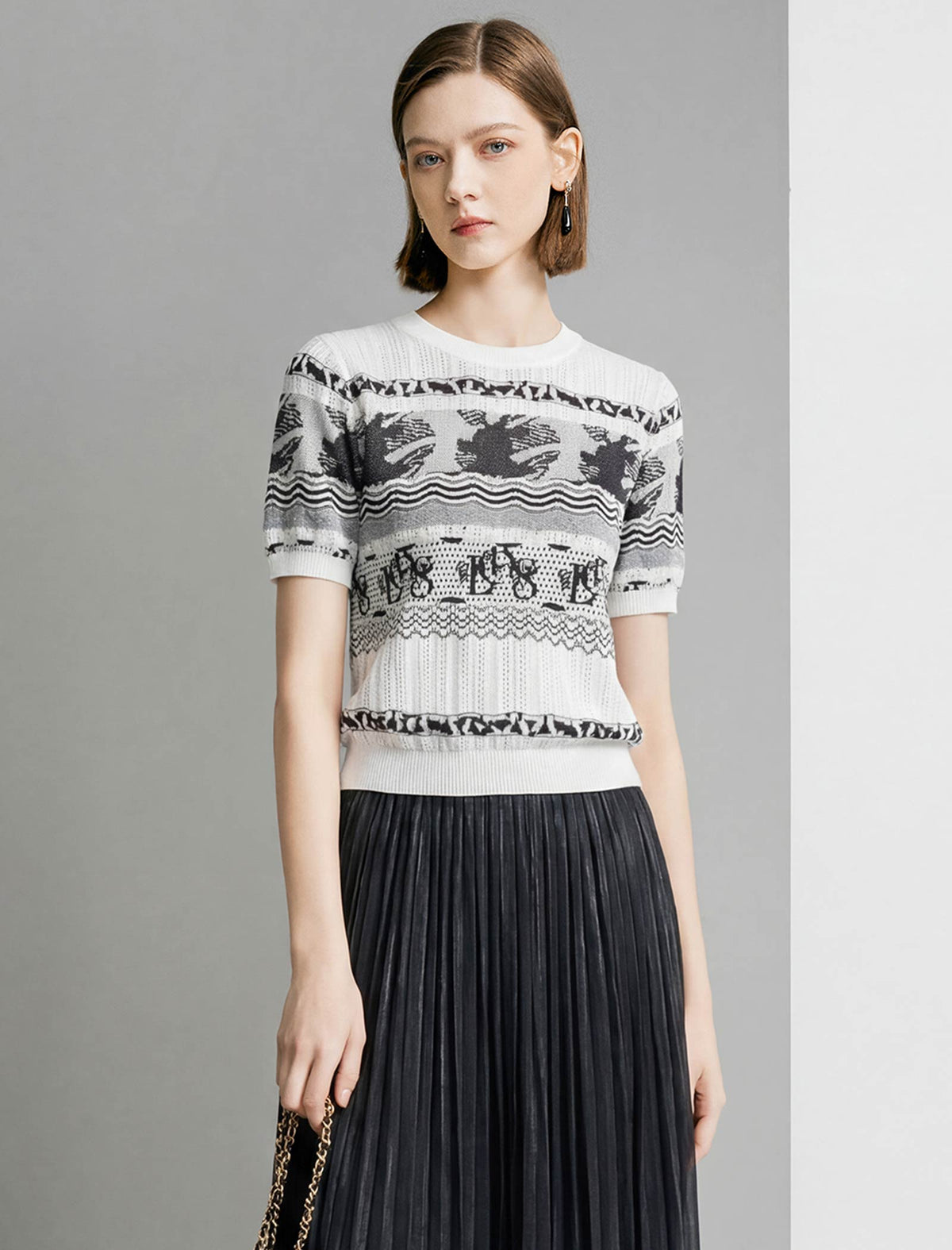 Black And White Fair Isle Short Sleeve Knit Top