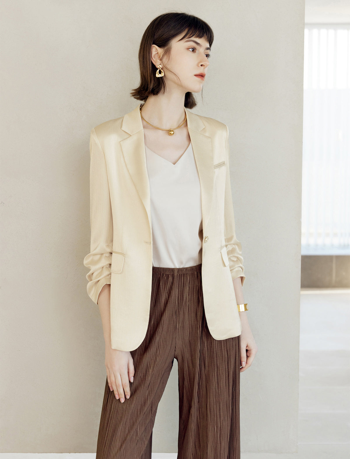 Champagne Textured Ruched Sleeve Blazer