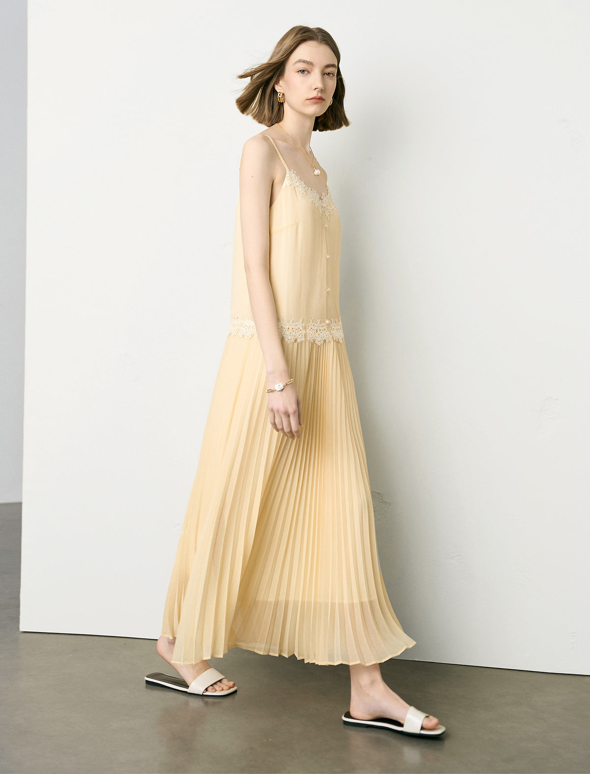 Chic Lace Embellished Pleated Slip Midi Dress