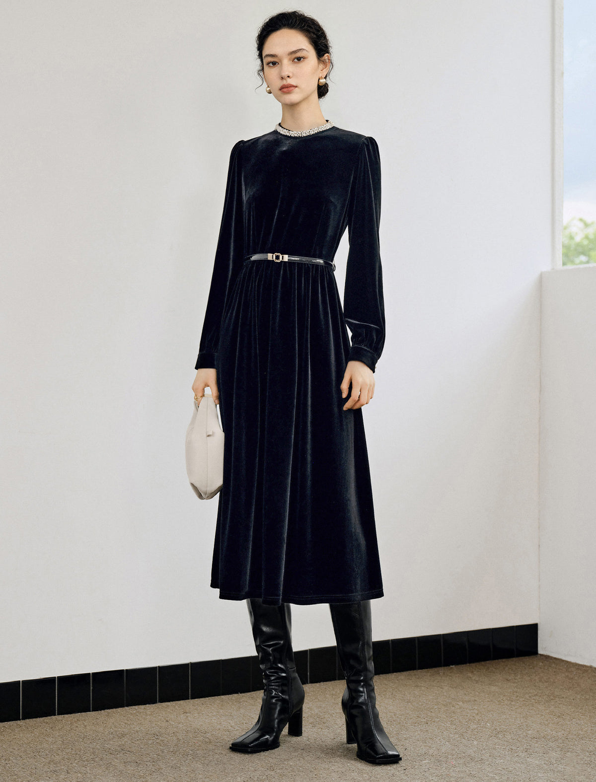 Velvet-Trim Crewneck Fitted Dress