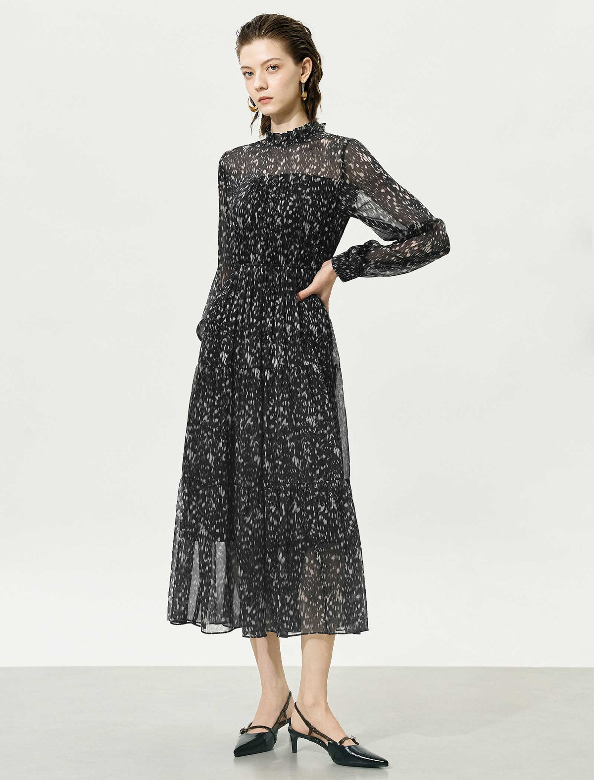 Black Speckled Print Ruffle Neck Long Sleeve Tiered Midi Dress