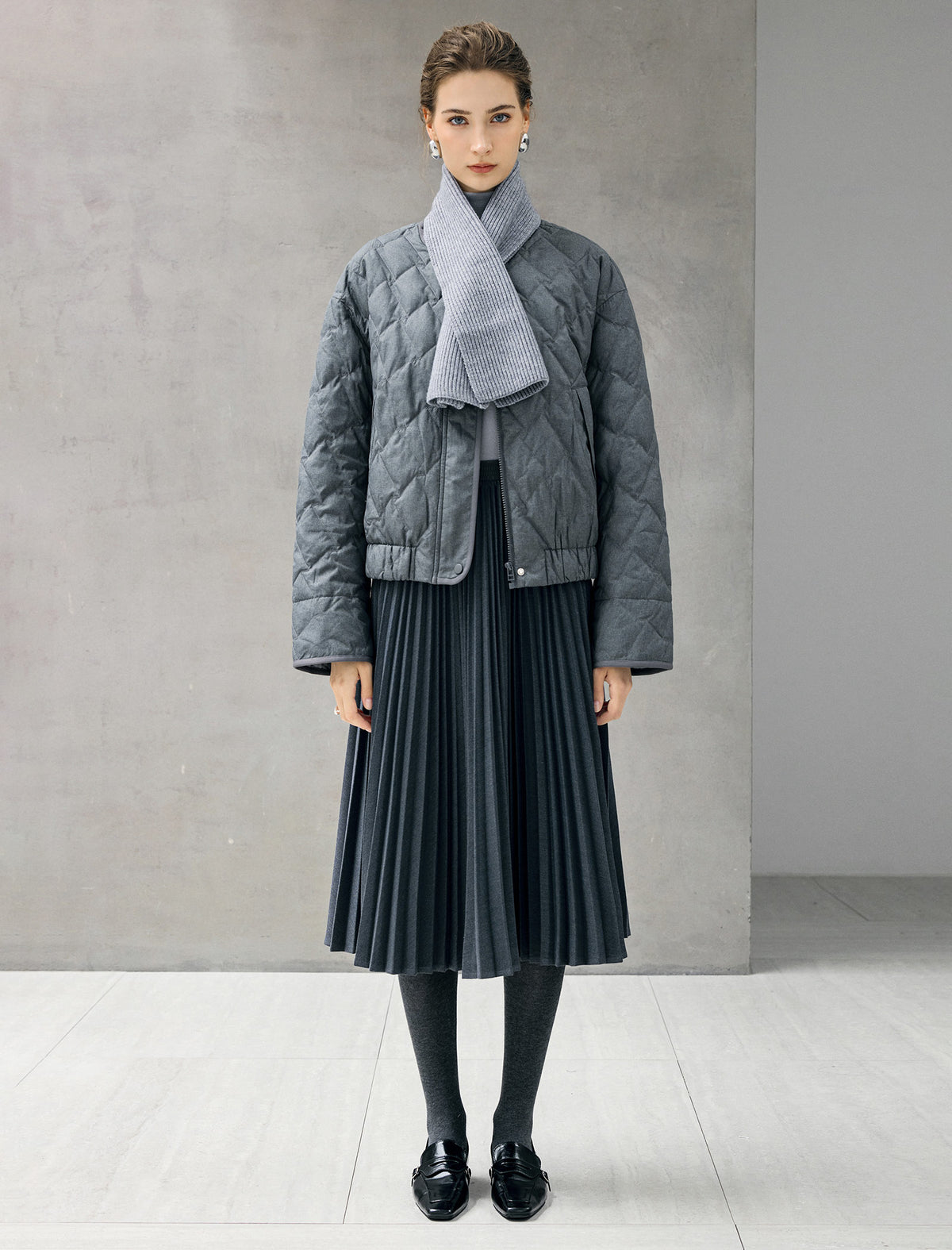 Diamond-Quilted Baseball-Collar Drawstring Cropped Puffer Jacket