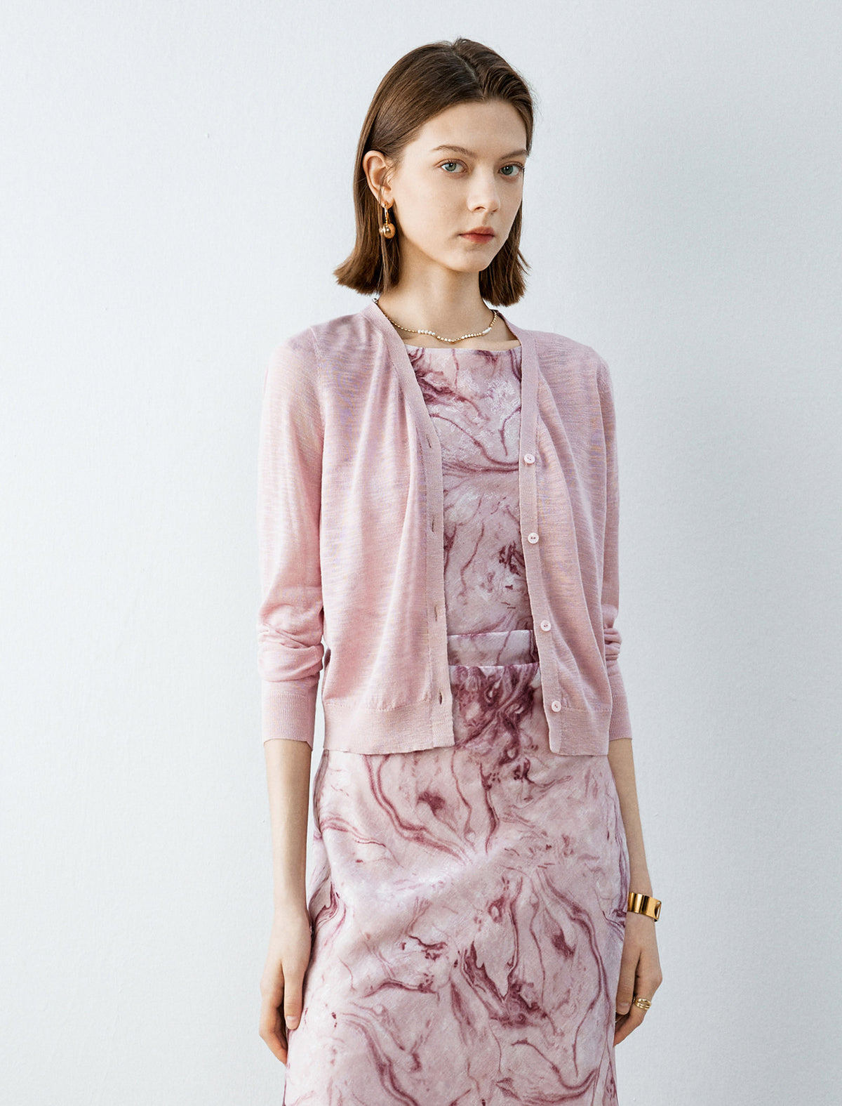 Lightweight Solid Color V-Neck Knit Cardigan