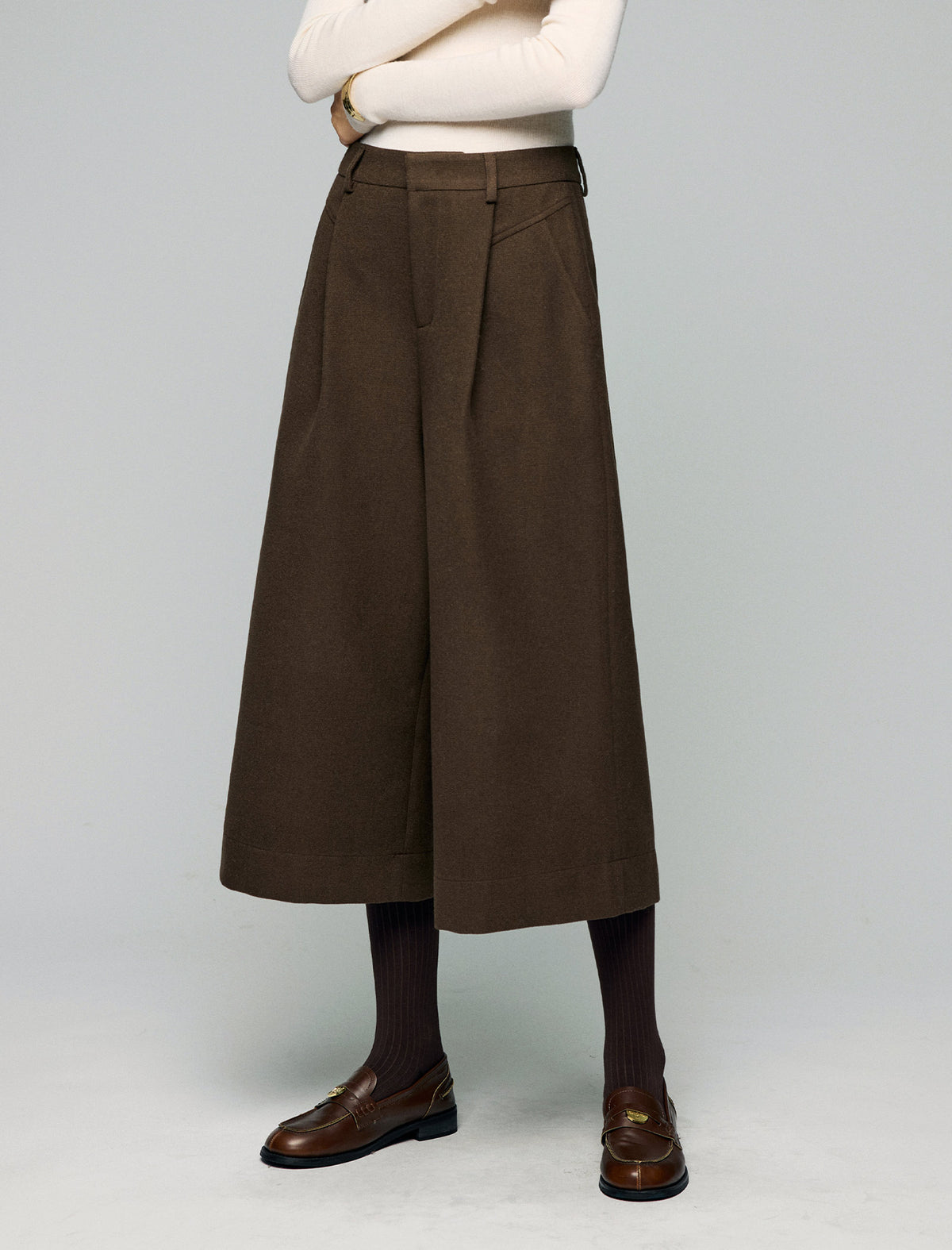 Double-Pleat Cuffed Cropped Wide-Leg Pants