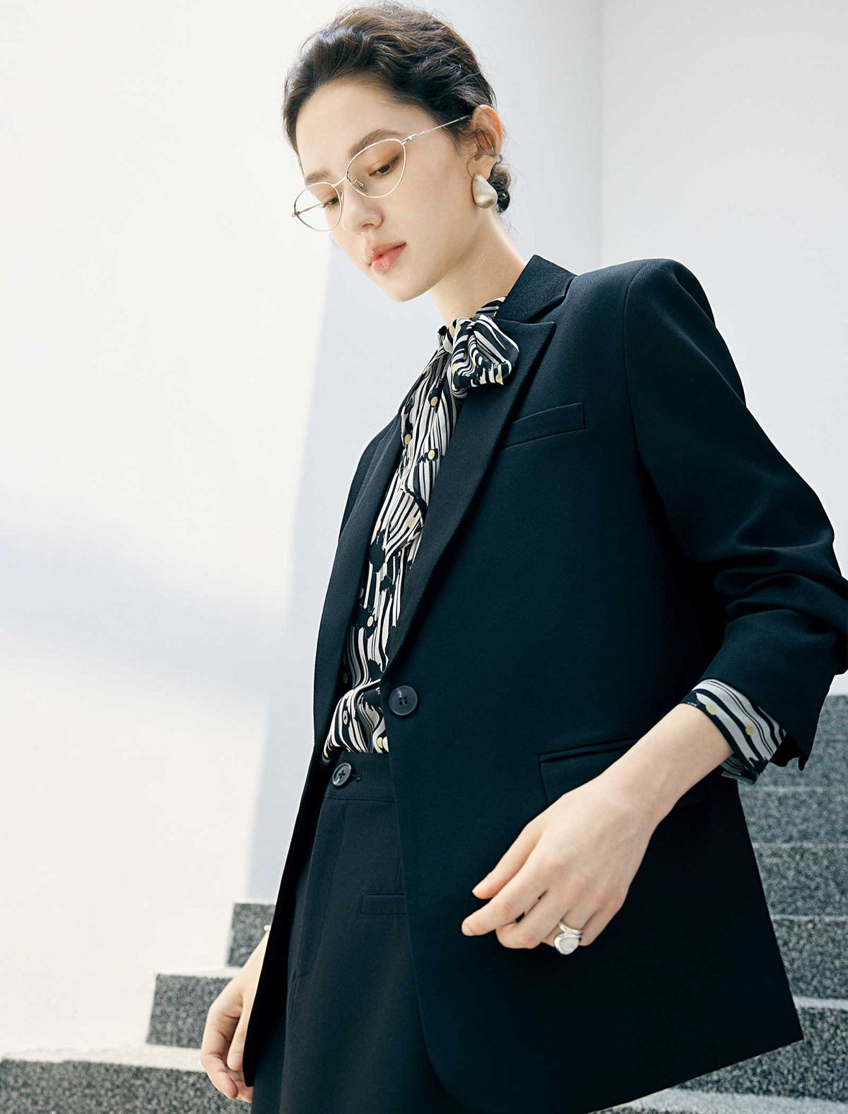 Notched Lapel Single Button Tailored Blazer