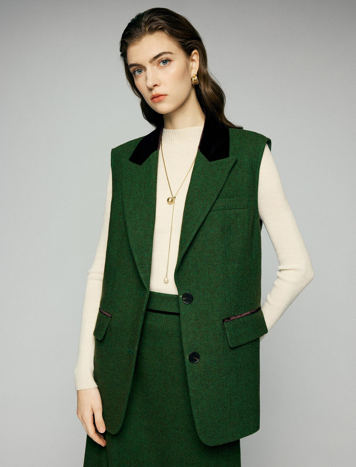 Wool Blend Contrast-Trim Notched-Lapel Button-Front Long Vest
