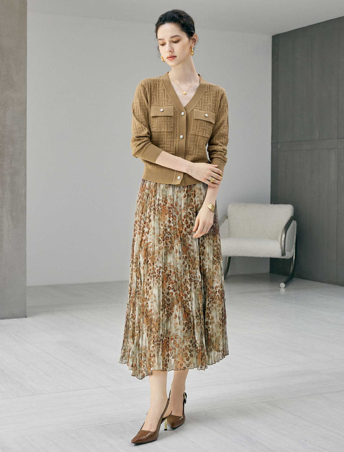 Retro Jacquard V-Neck Knit Cardigan