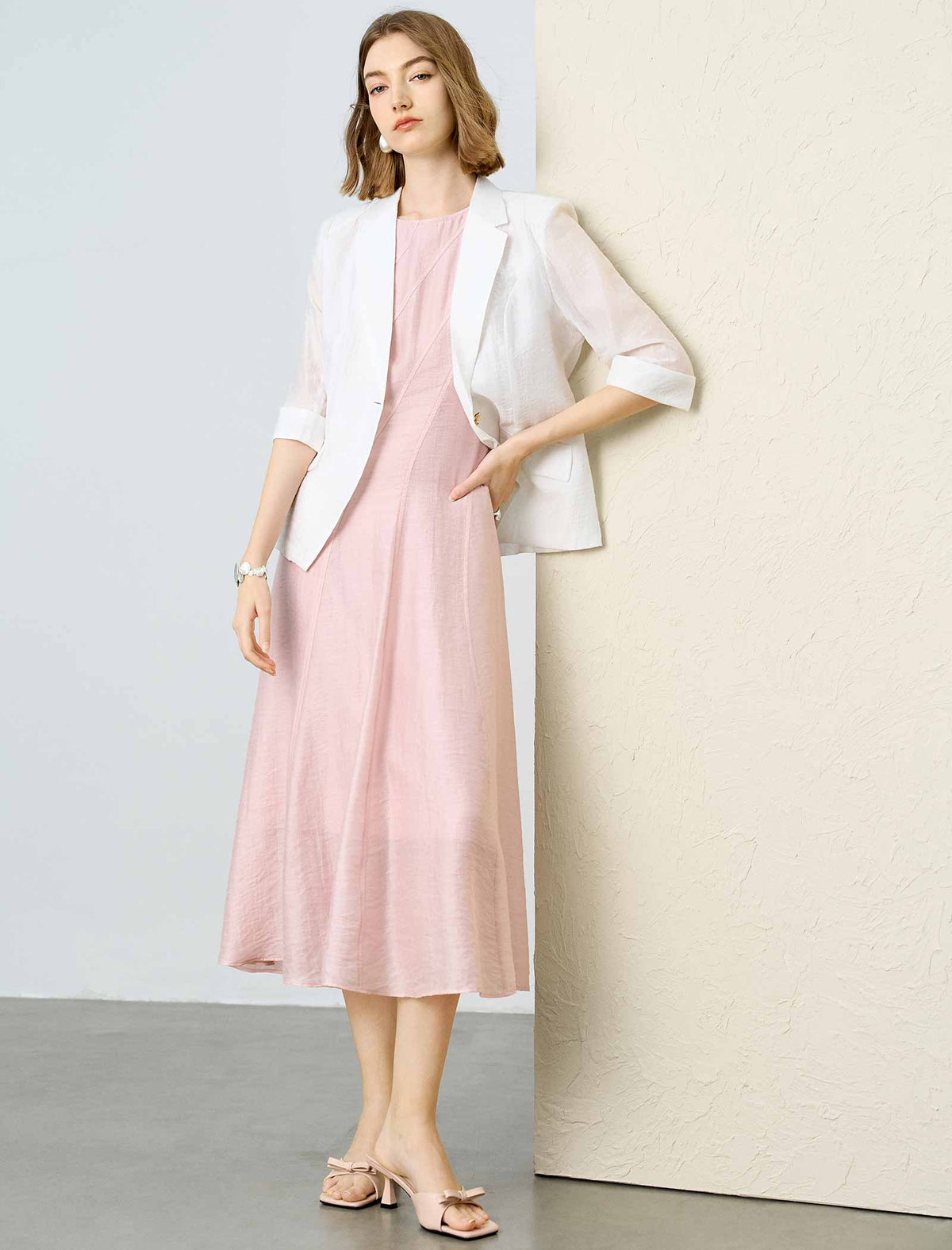 Light Tencel Three-Quarter Sleeve Blazer