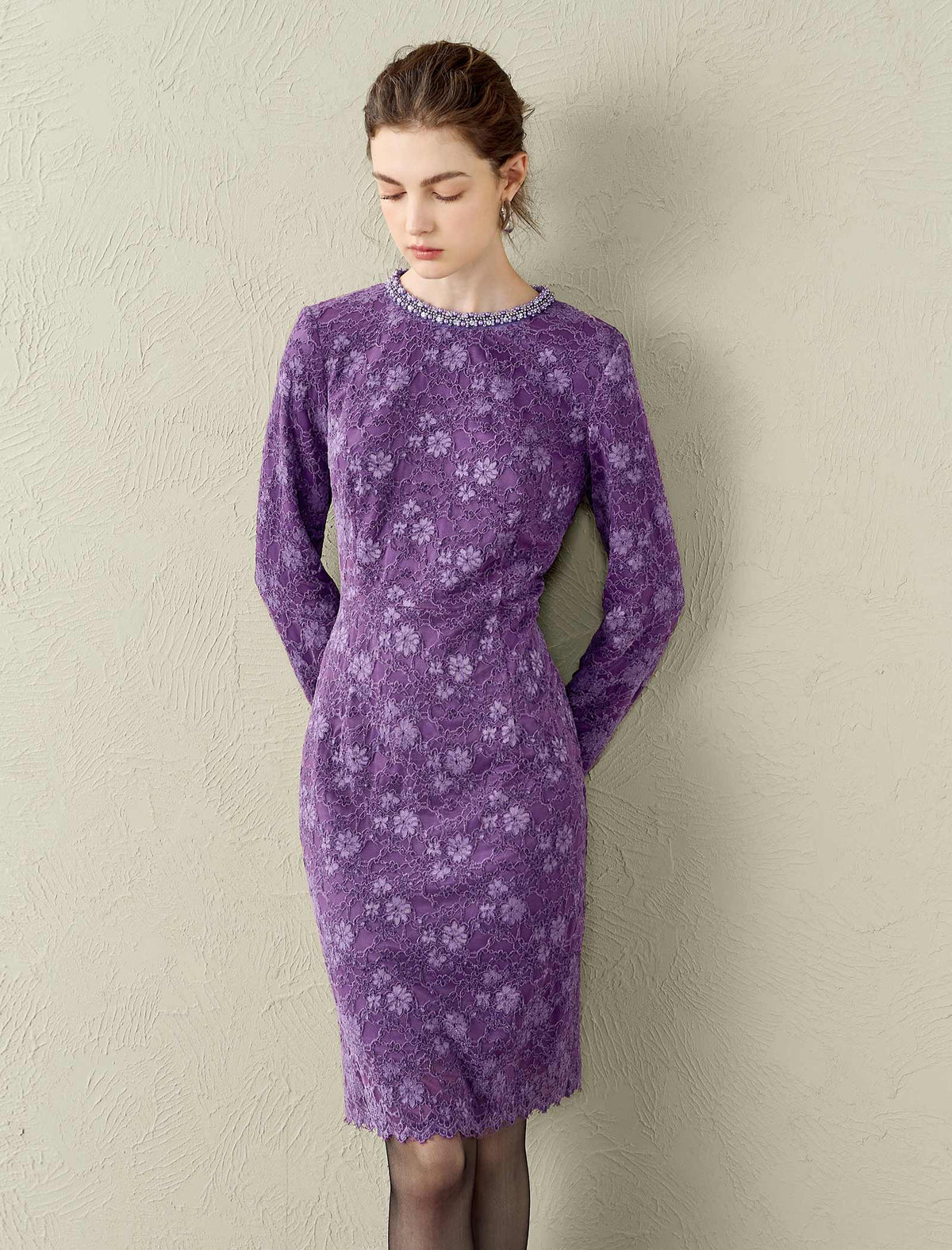 Beaded Neckline Lace Midi Dress