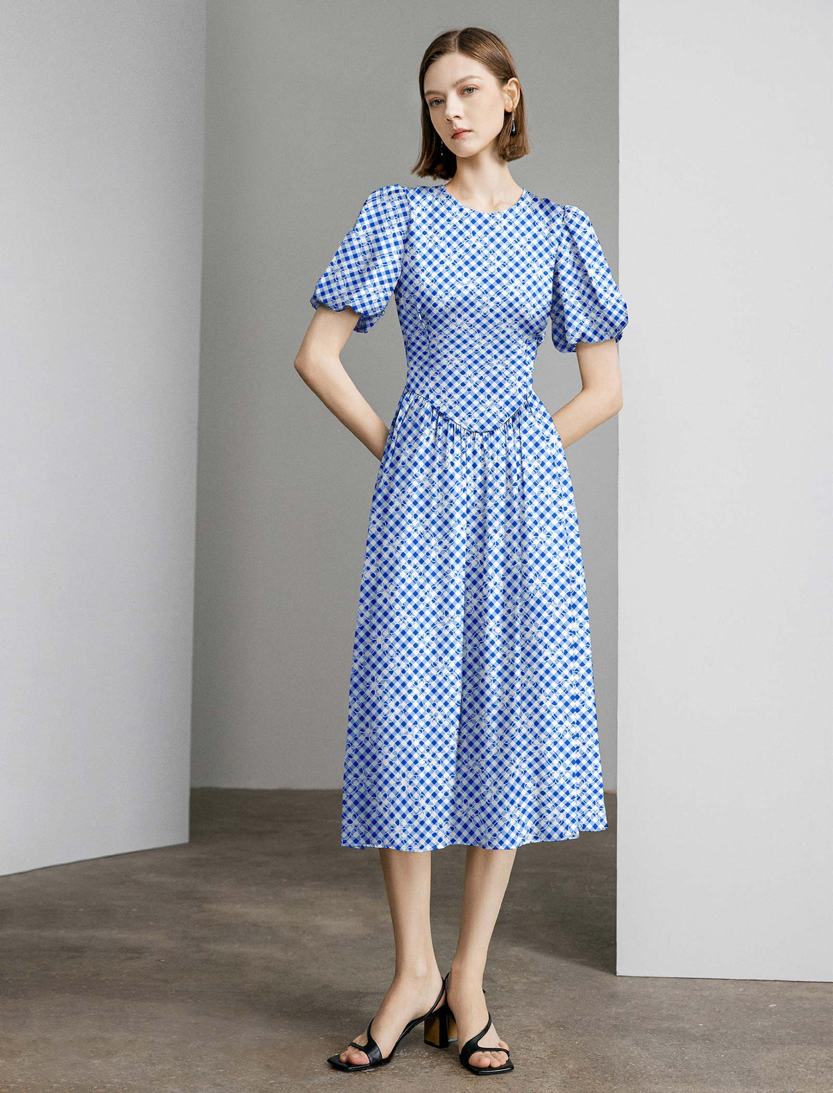 Gingham Print Puff-Sleeve Pleated Midi Dress