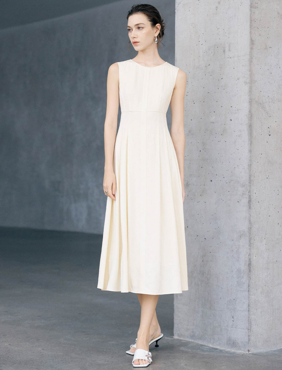 Textured Sleeveless Fit-and-Flare Midi Dress