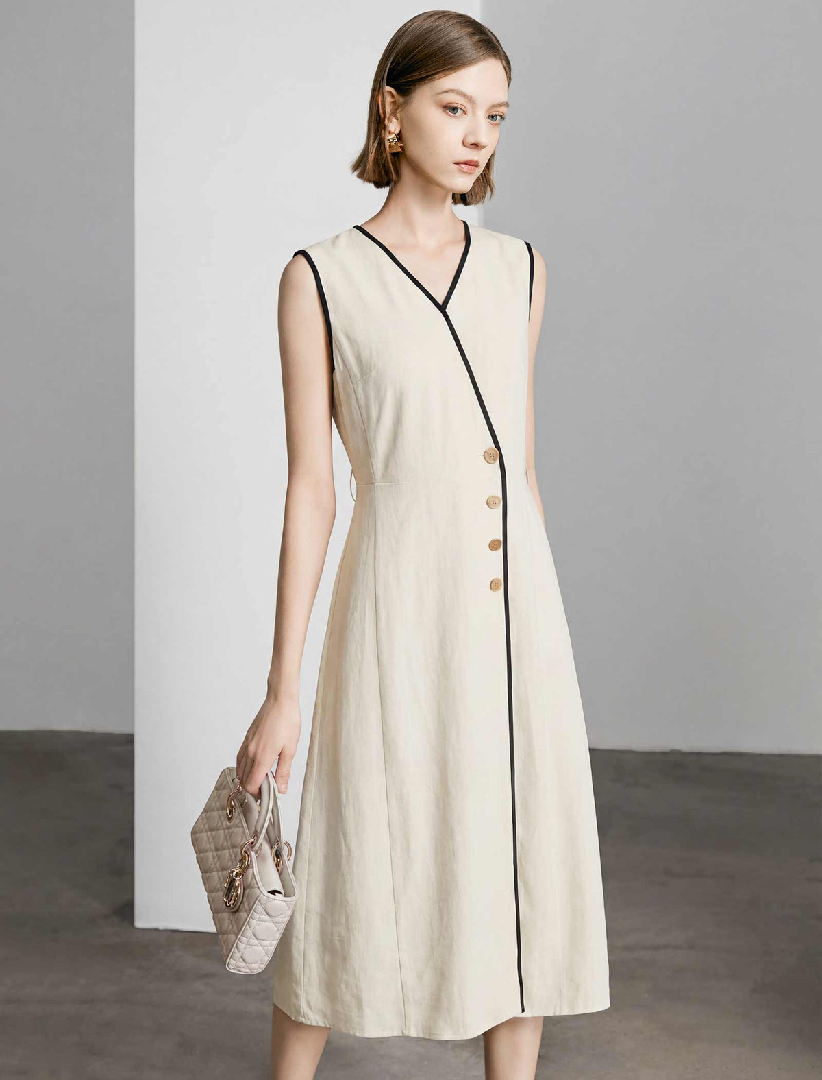 Contrast Trim Button-Front Midi Dress