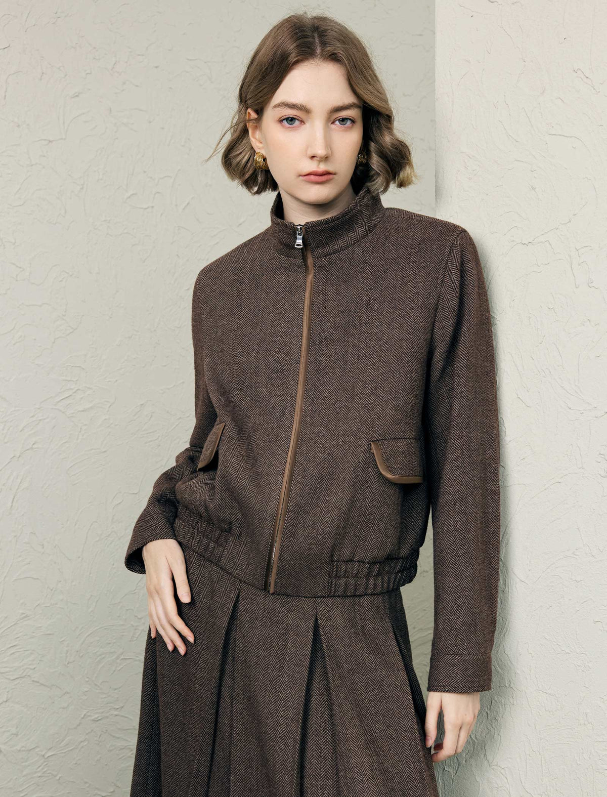 Wool Blend Textured Stand-Collar Zip-Front Cropped Jacket