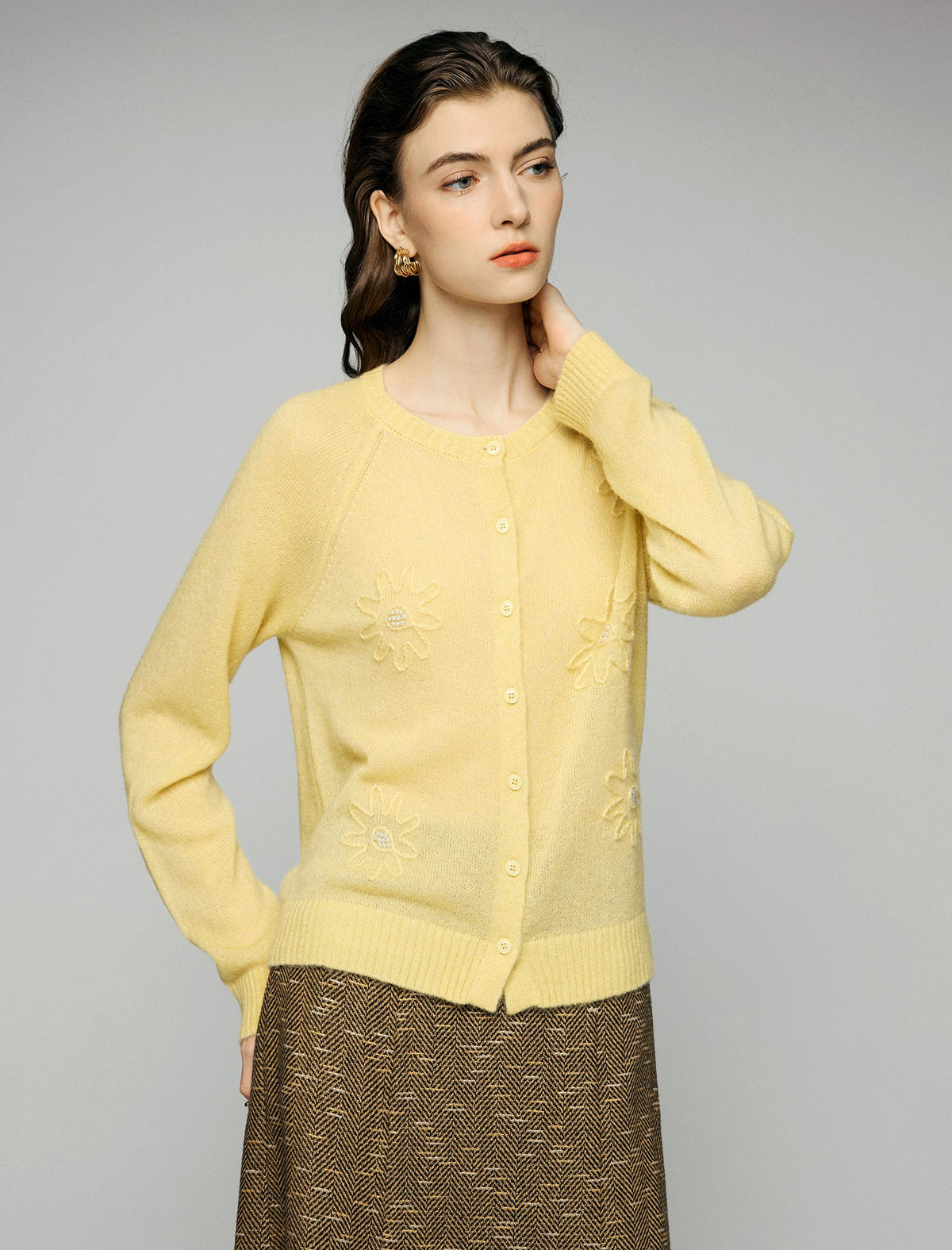 Wool Blend Floral Applique Pearl-Embellished Raglan-Sleeve Cardigan
