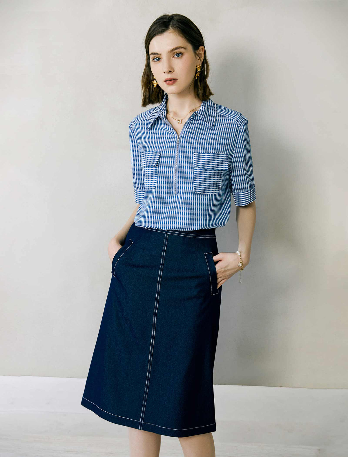 V-Neck Short Sleeve Polo Knit Top