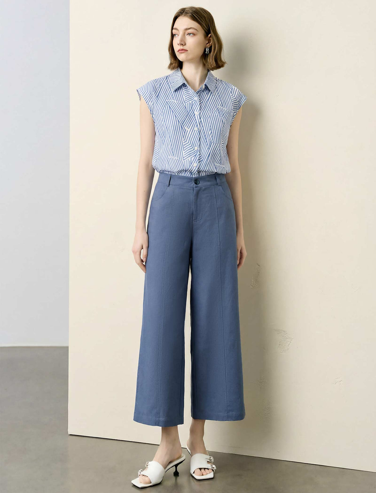 Sleeveless Striped Collared Shirt
