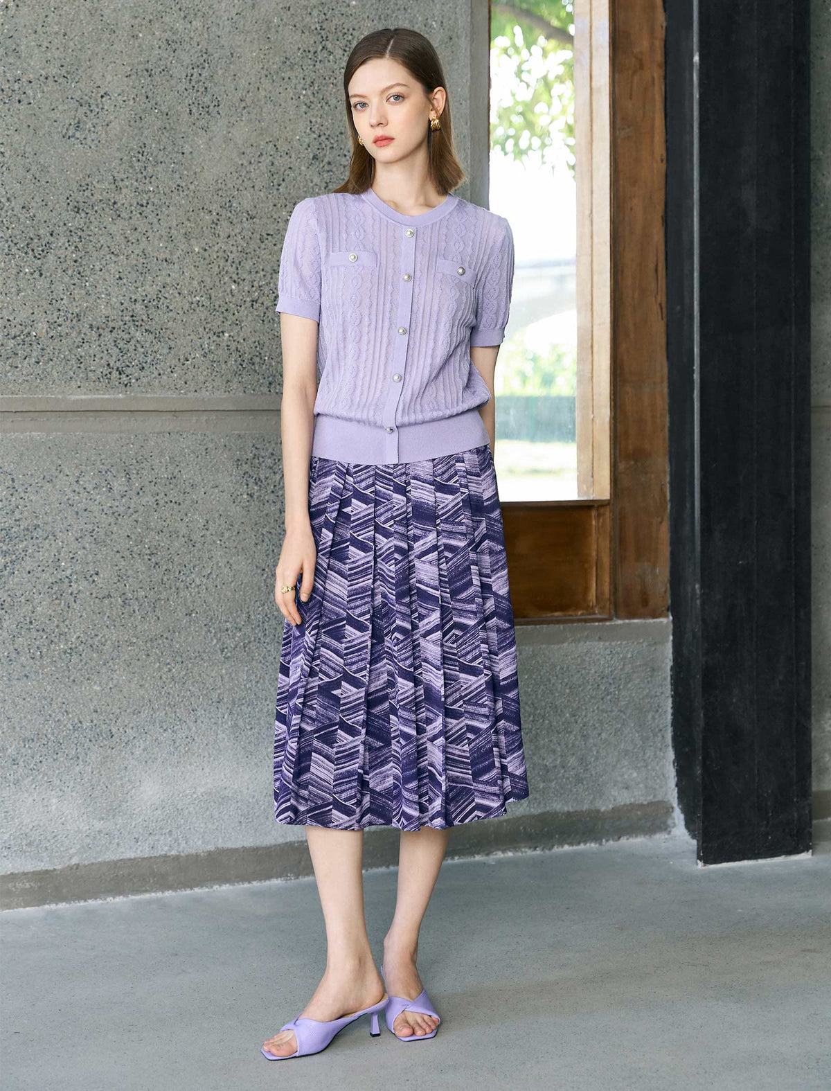 Short-Sleeve Ribbed Button-Front d Knit Top