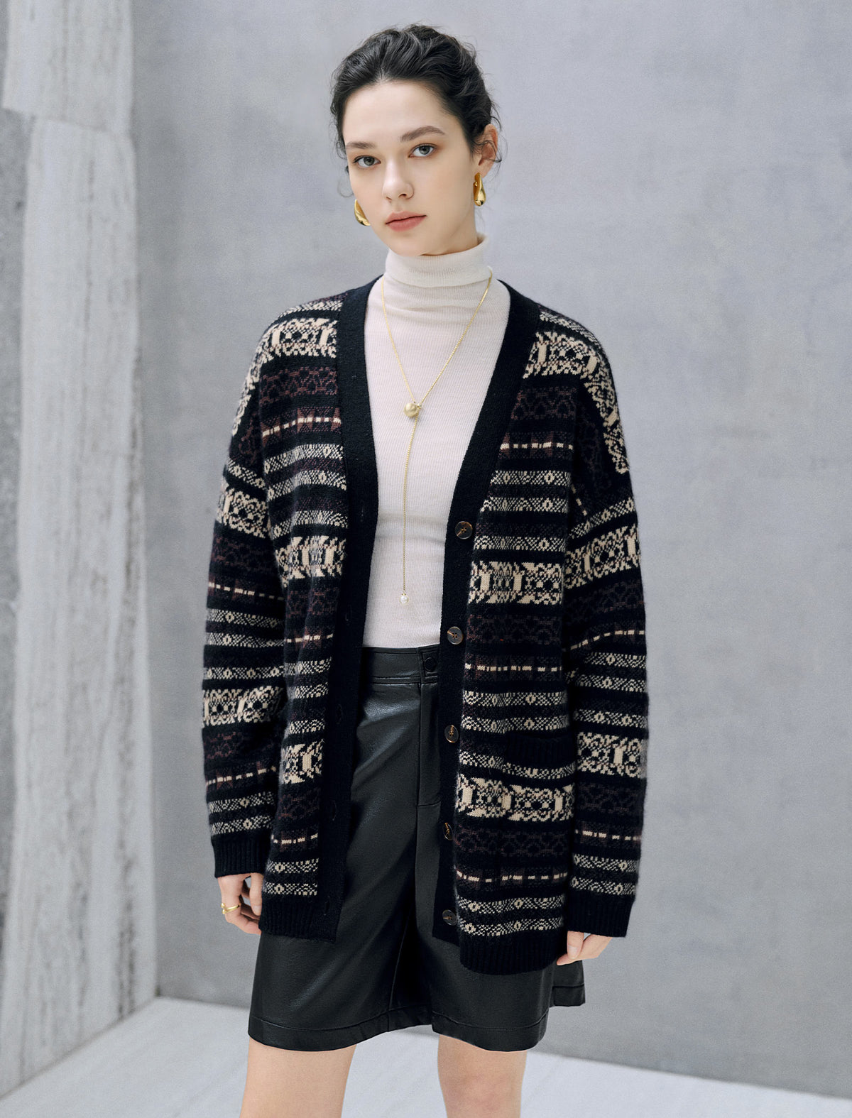 Wool Blend Fair Isle V-Neck Pocket Cardigan