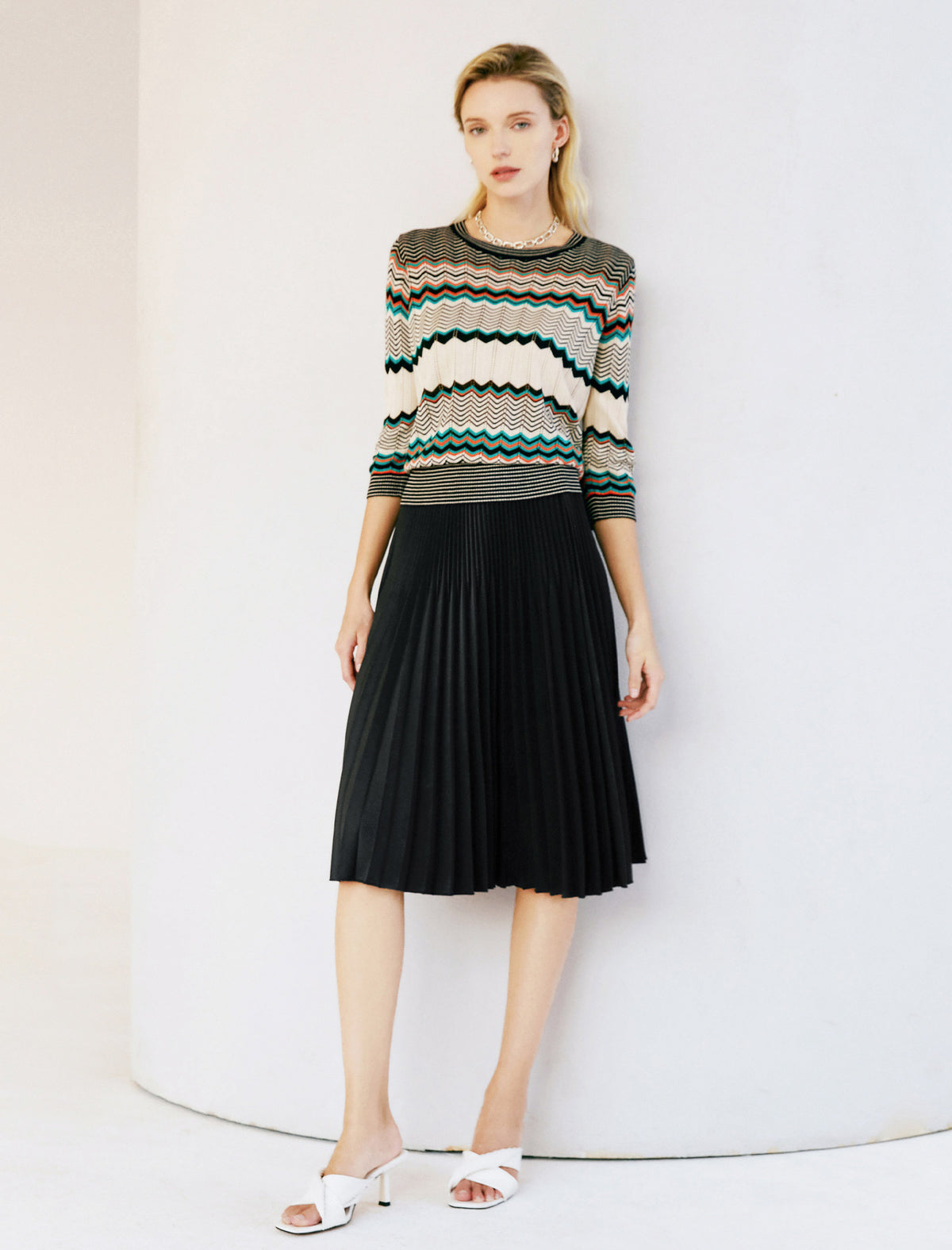 Multi-Color Chevron 3/4 Sleeve Knit Top