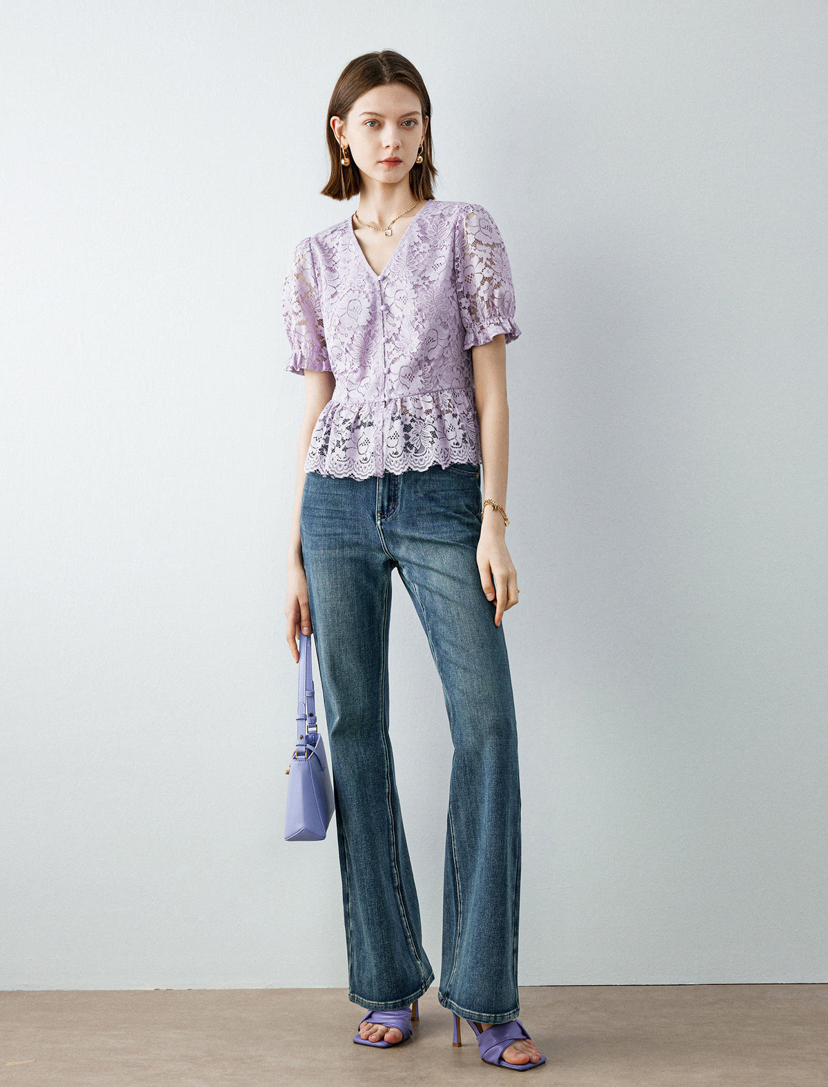 Lace V-Neck Ruffle Detail Puff Sleeve Top