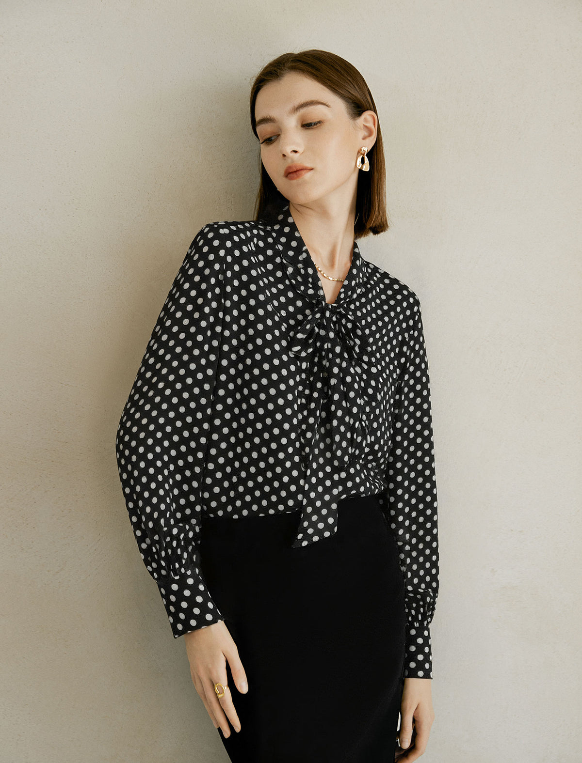 100% Mulberry Silk Bow Tie Neck Print Blouse