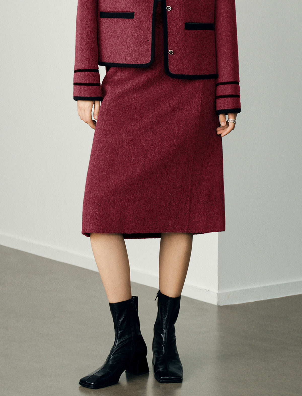 Wool-Blend Midi A-Line Skirt with Contrast Pockets