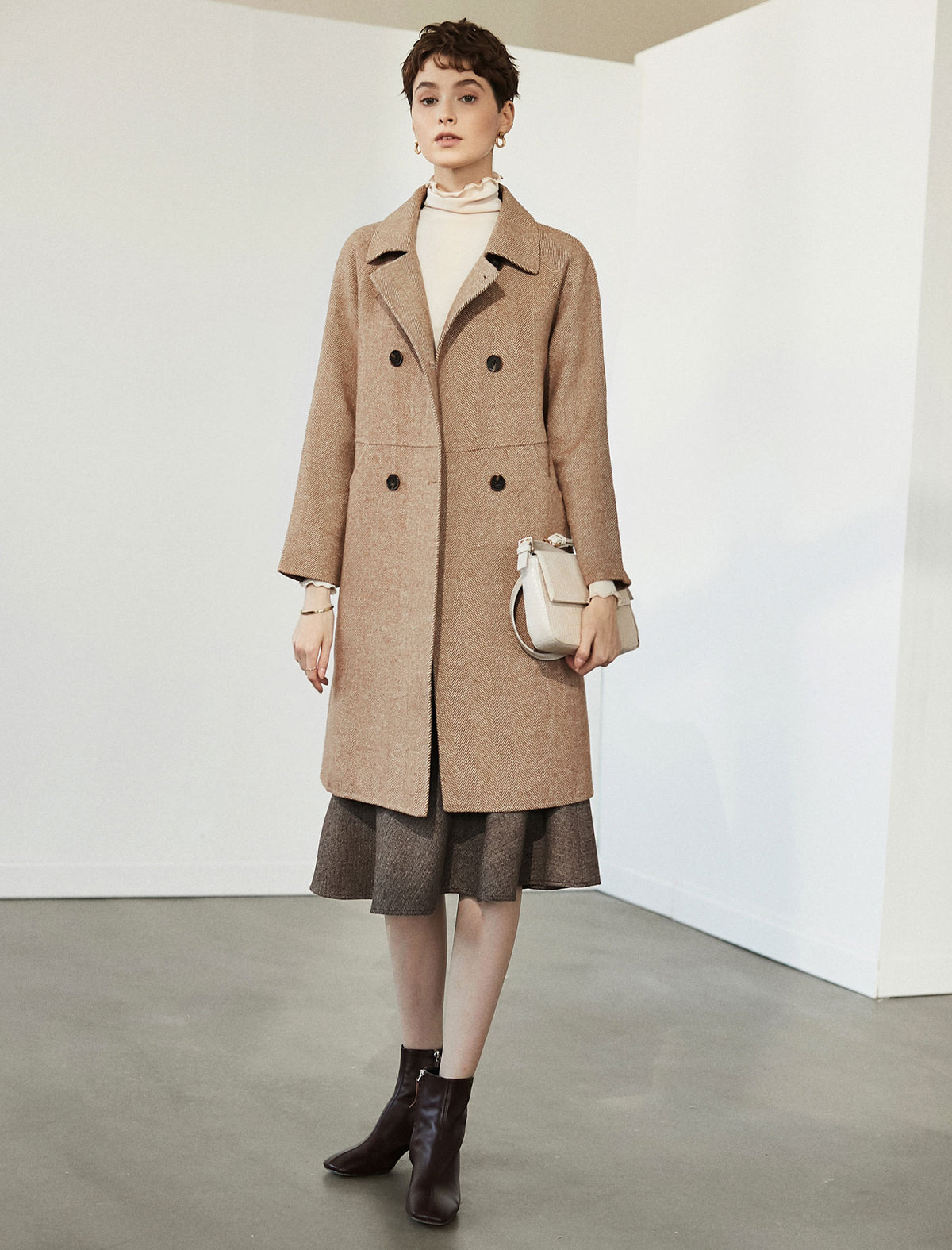 Wool Blend Collared Double-Breasted Pocket Coat