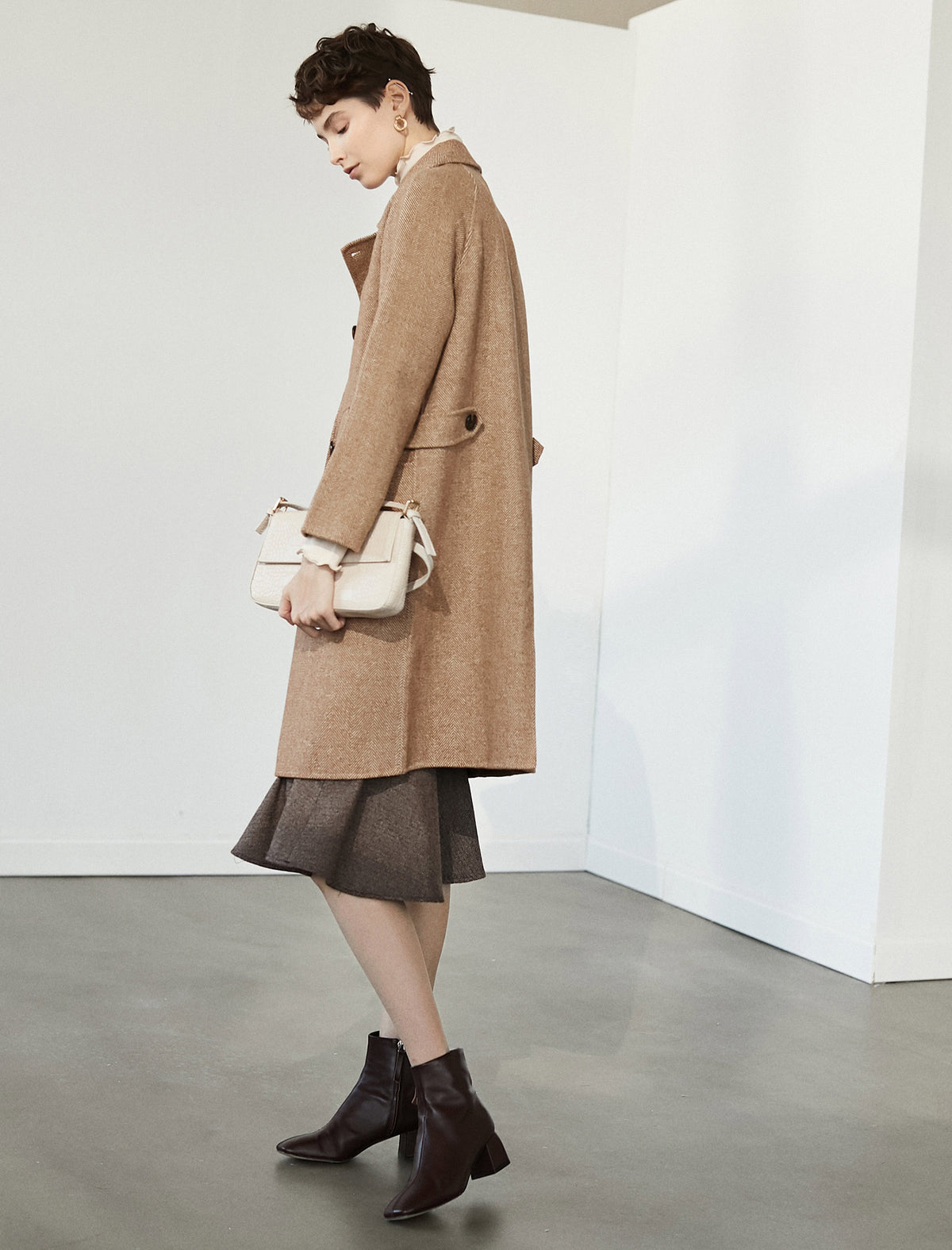 Wool Blend Collared Double-Breasted Pocket Coat