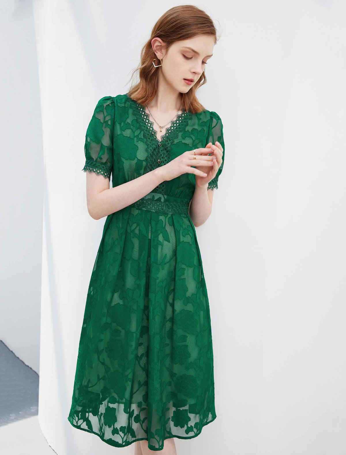 V-Neck Waist-Cinched Short Sleeve Dress