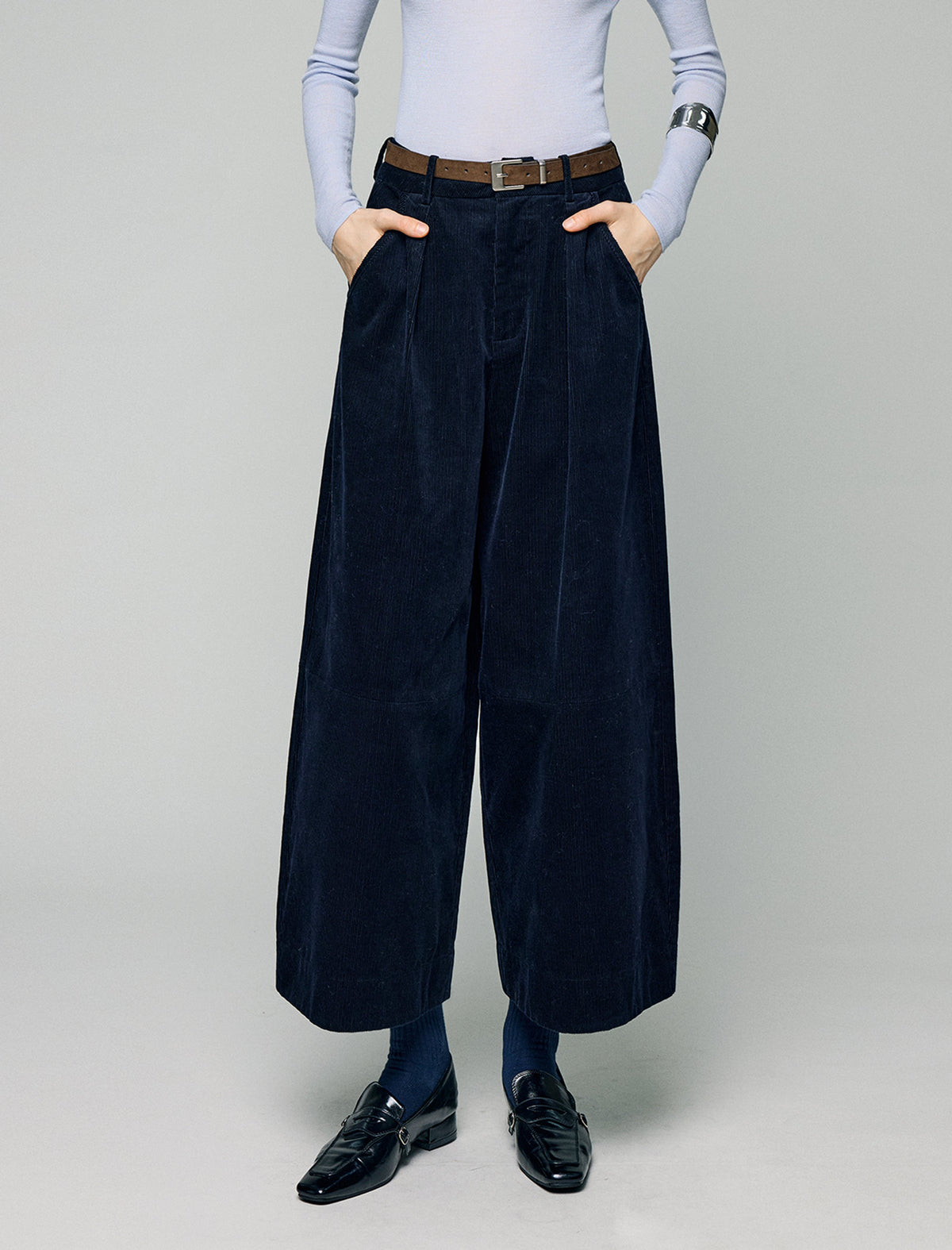 Textured Relaxed Wide-Leg Pants