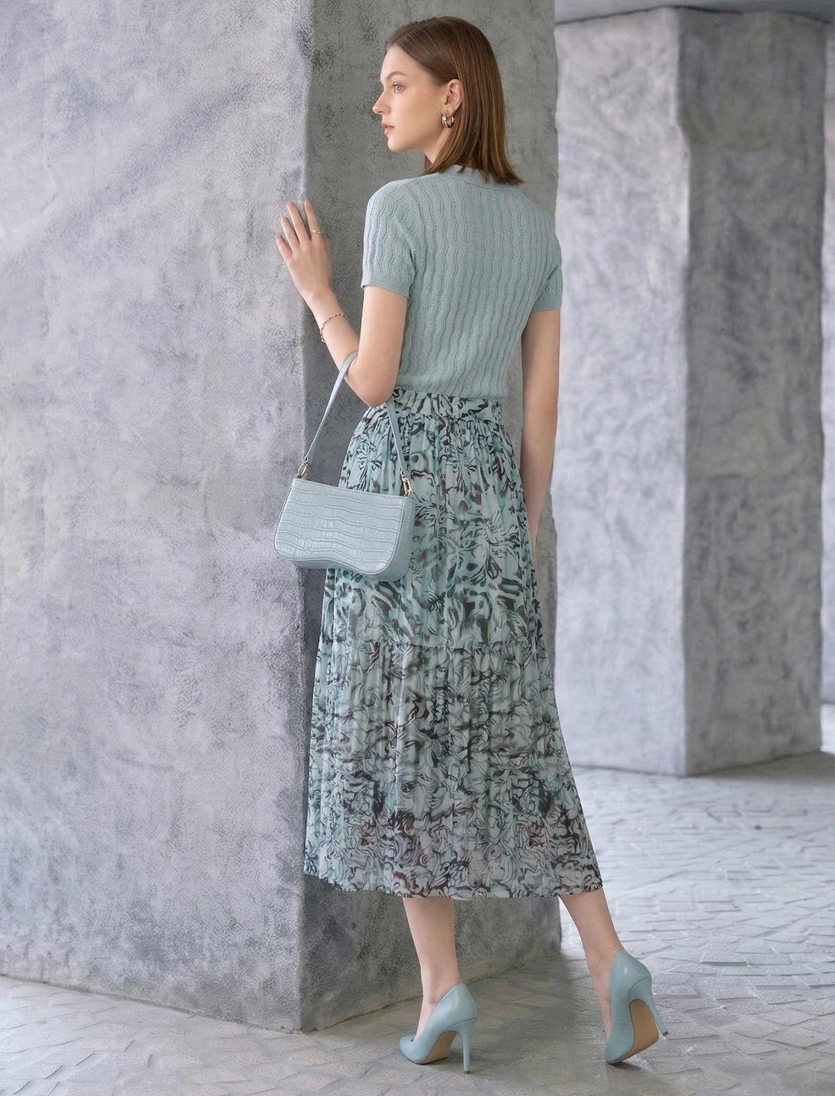 Abstract Print Pleated Midi Skirt