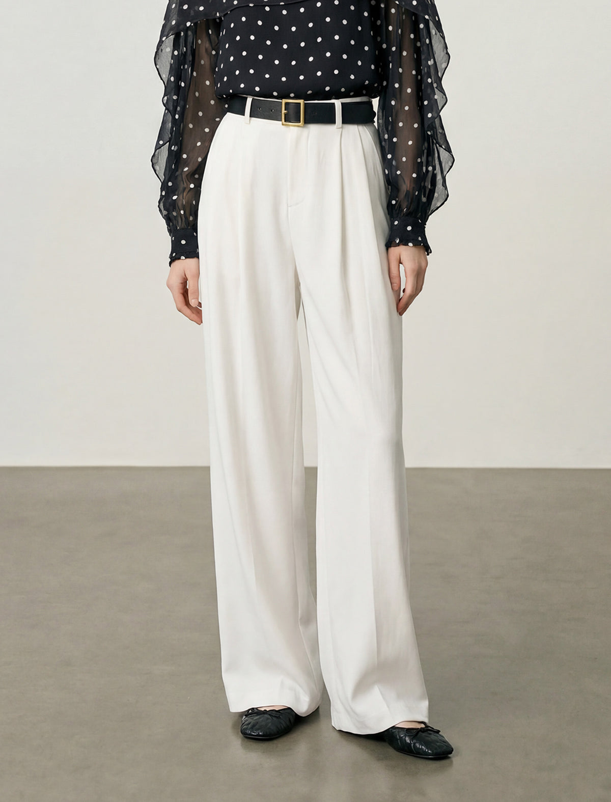 Crisp White Wide-Leg Tailored Pants