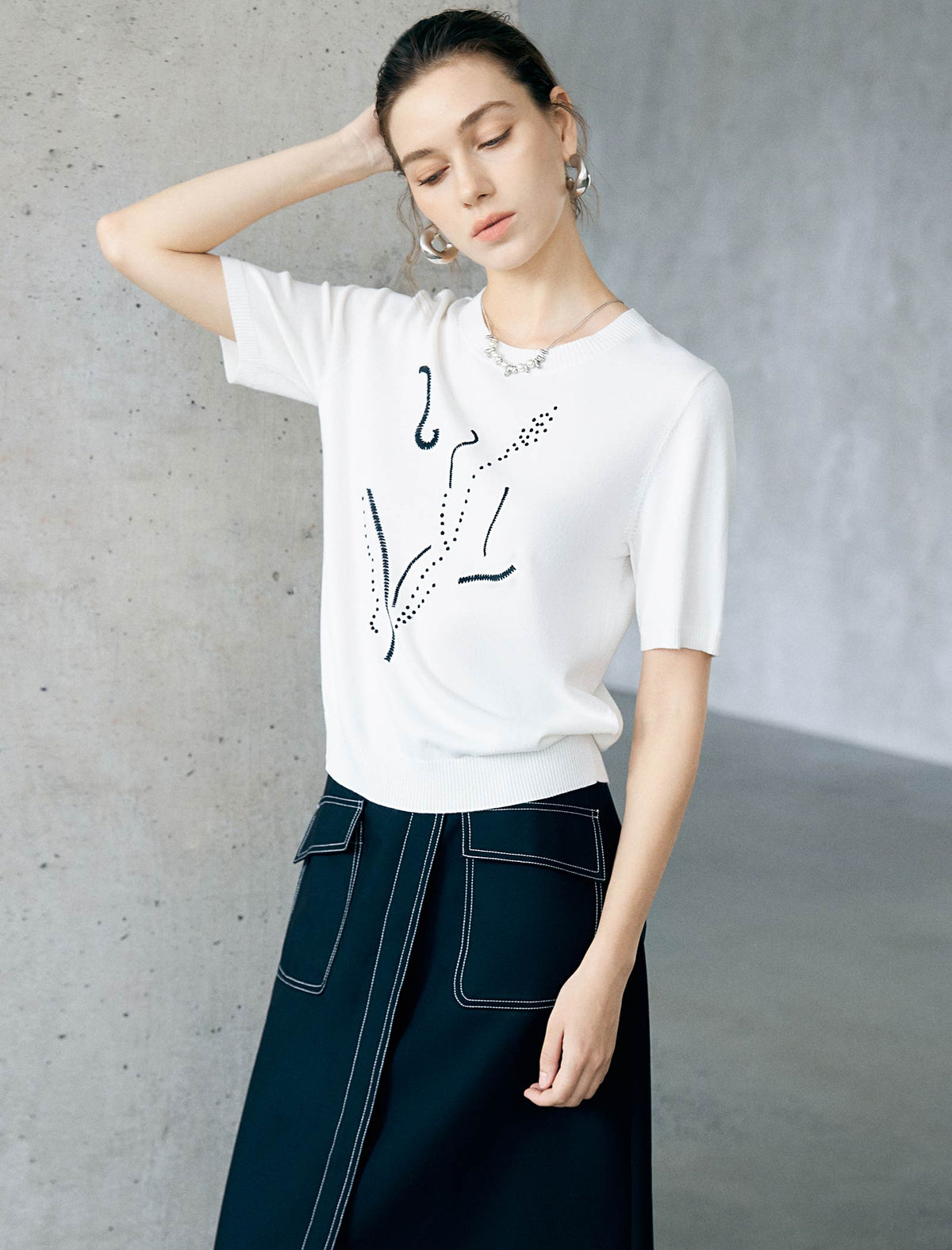 Abstract Floral Embroidered Knit Short Sleeve Top