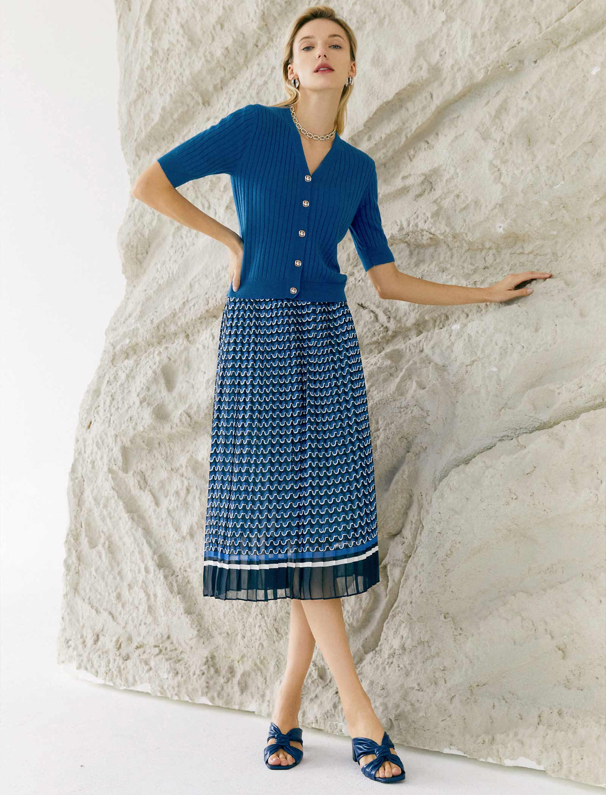Blue Ribbed Knit Elbow-Sleeve Cardigan