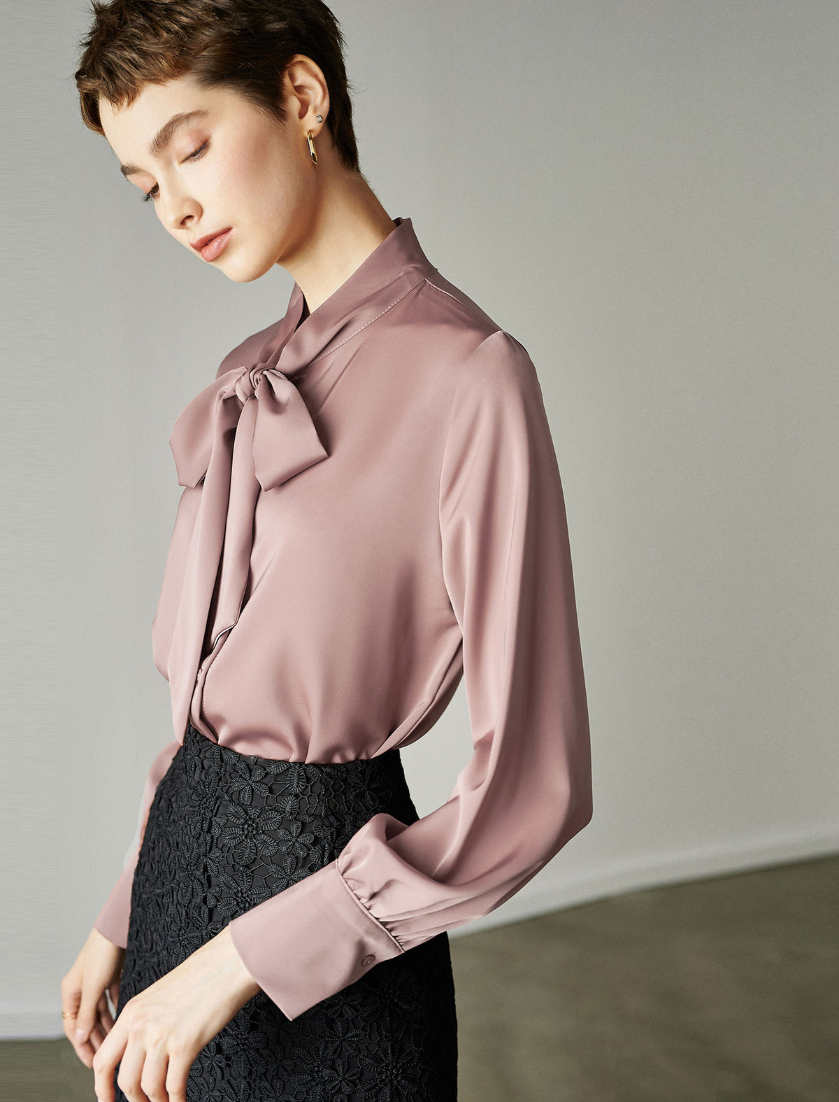 Bow Tie Office Chic Long-Sleeve Blouse