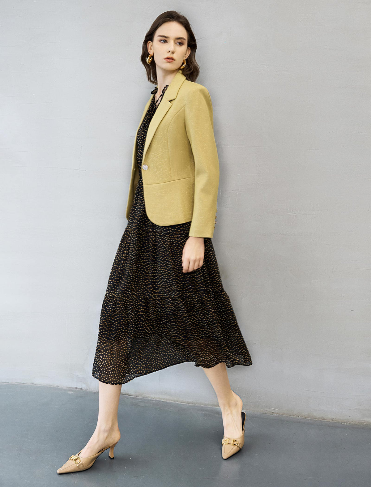 Single Button Textured Cropped Blazer