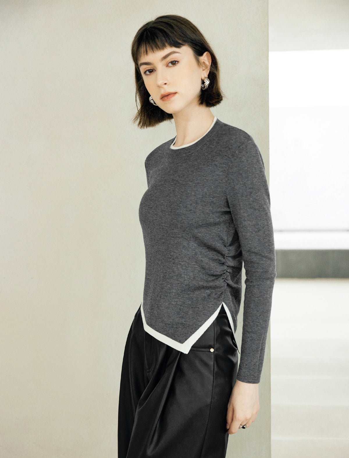Colorblock Long Sleeve Layered-Look Asymmetric Split-Hem Top