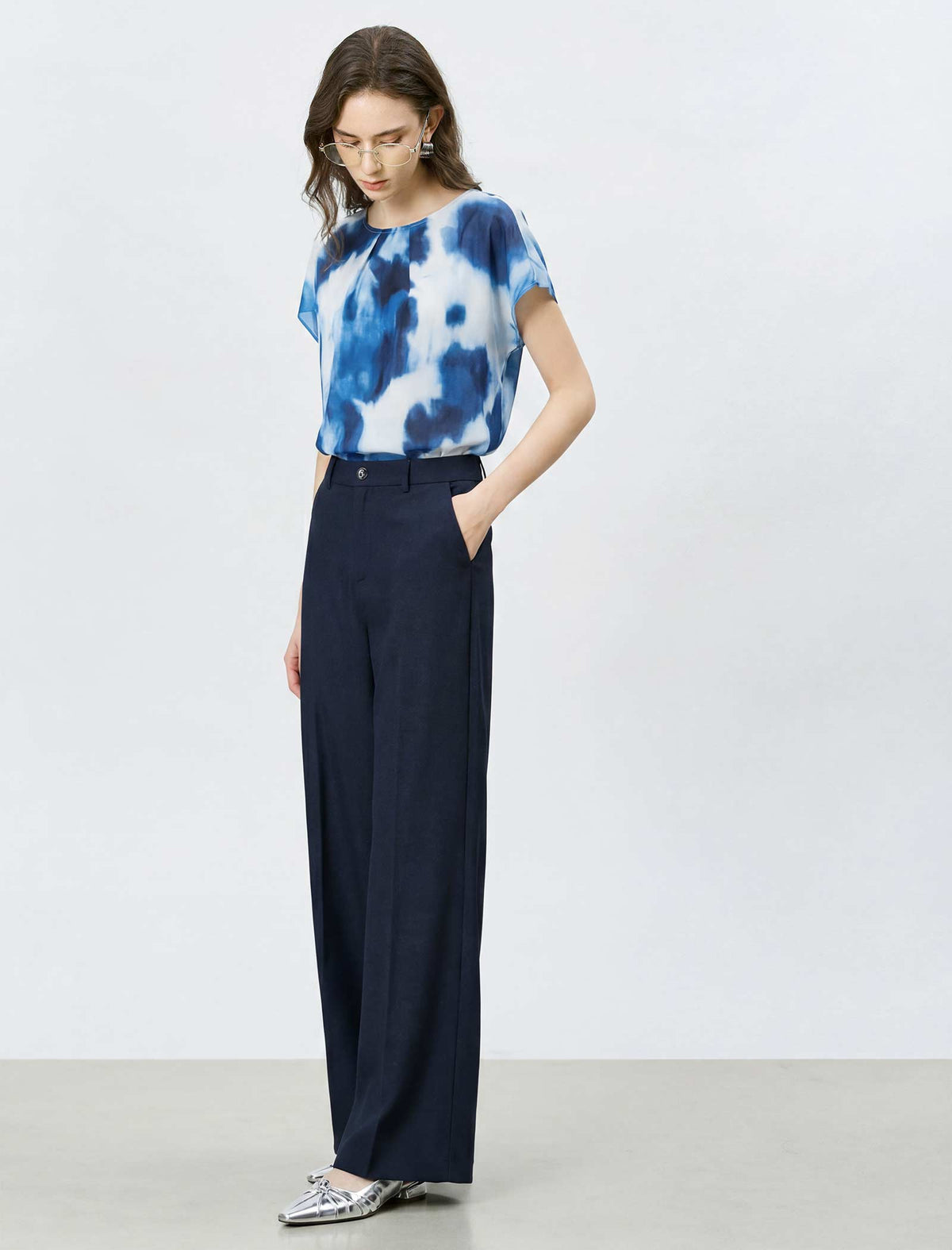 Mulberry Silk Watercolor Print Short-Sleeve Blouse