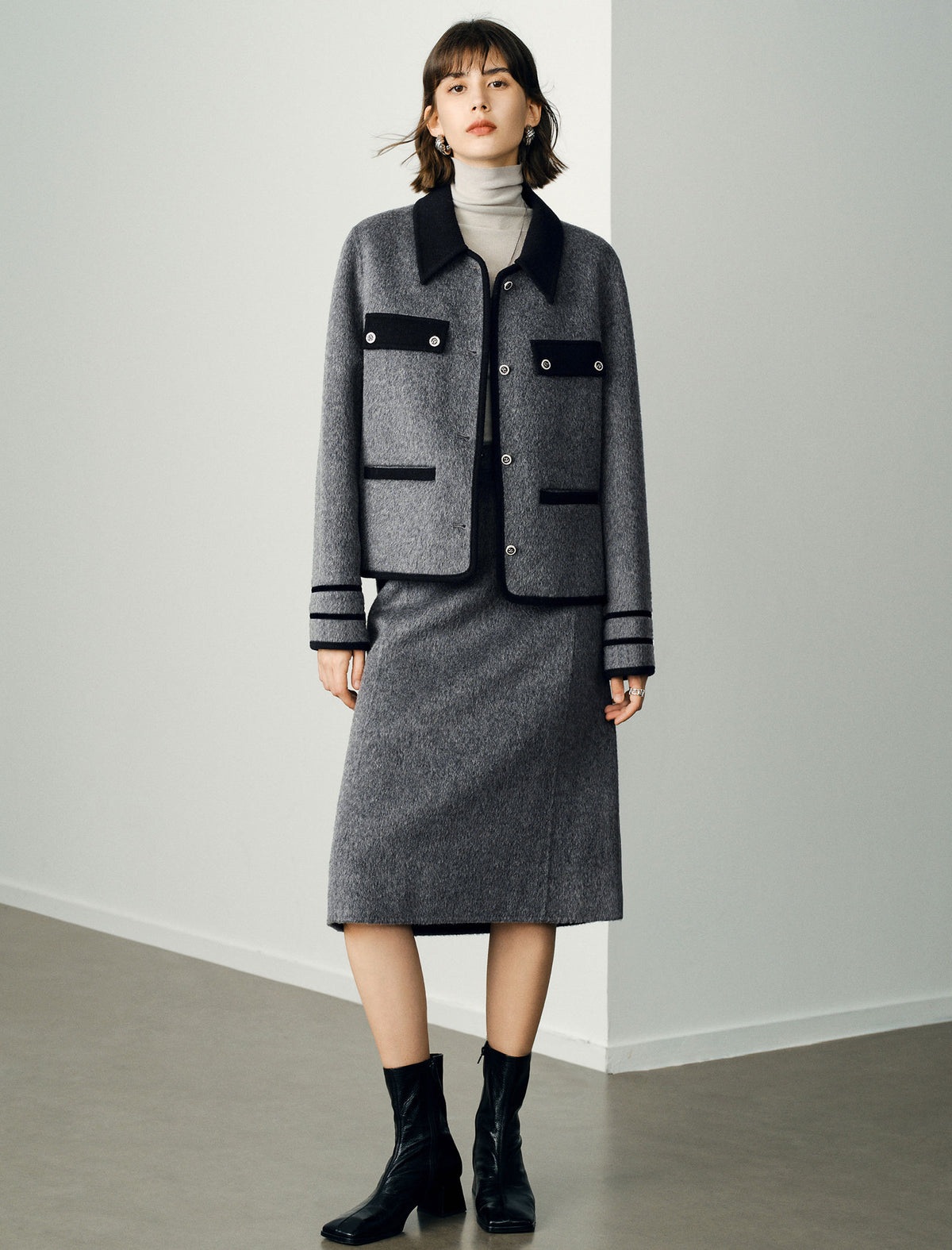 Wool Gray Lapel Short Coat