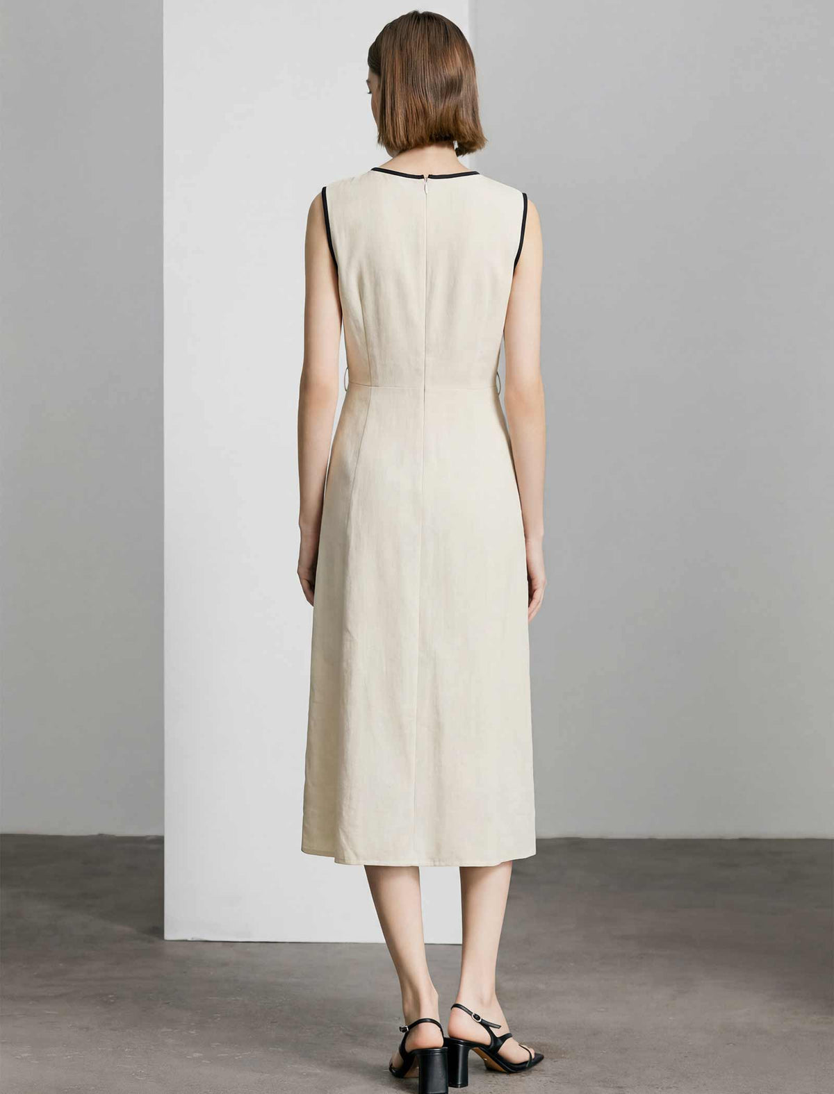 Contrast Trim Button-Front Midi Dress