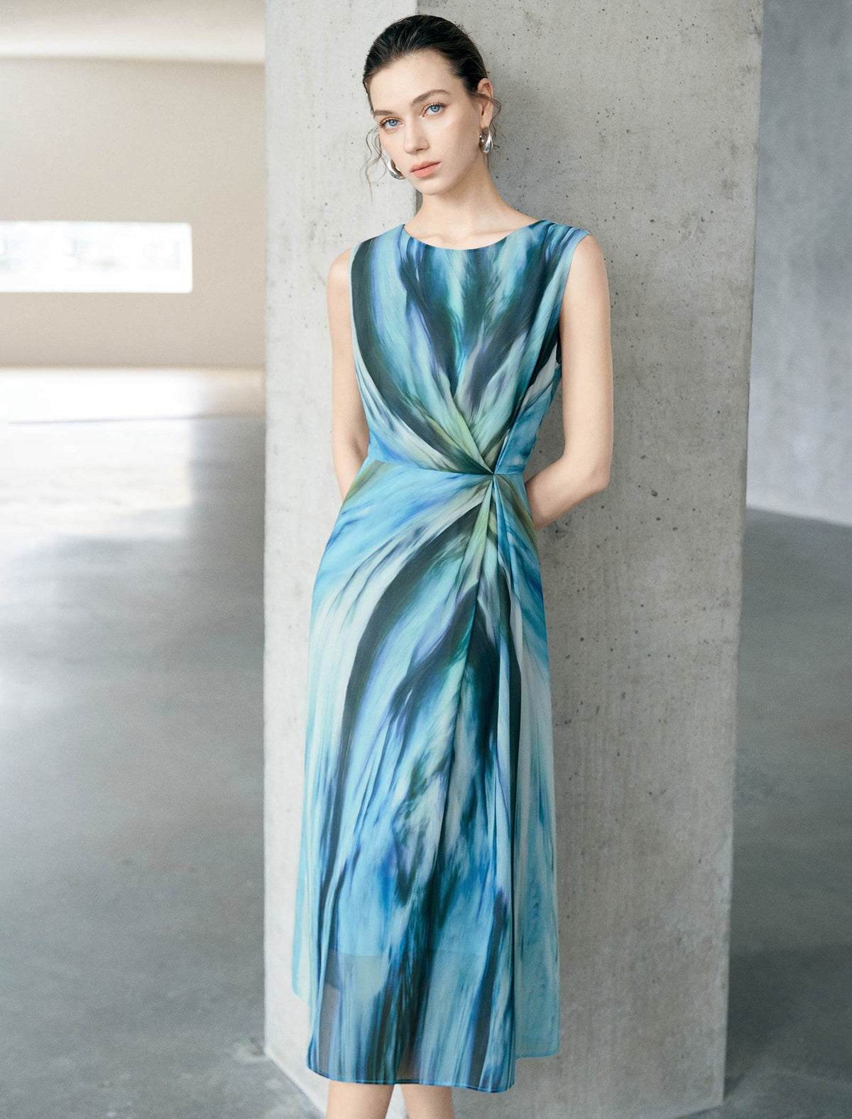 Watercolor Blue Twist Waist Sleeveless Midi Dress