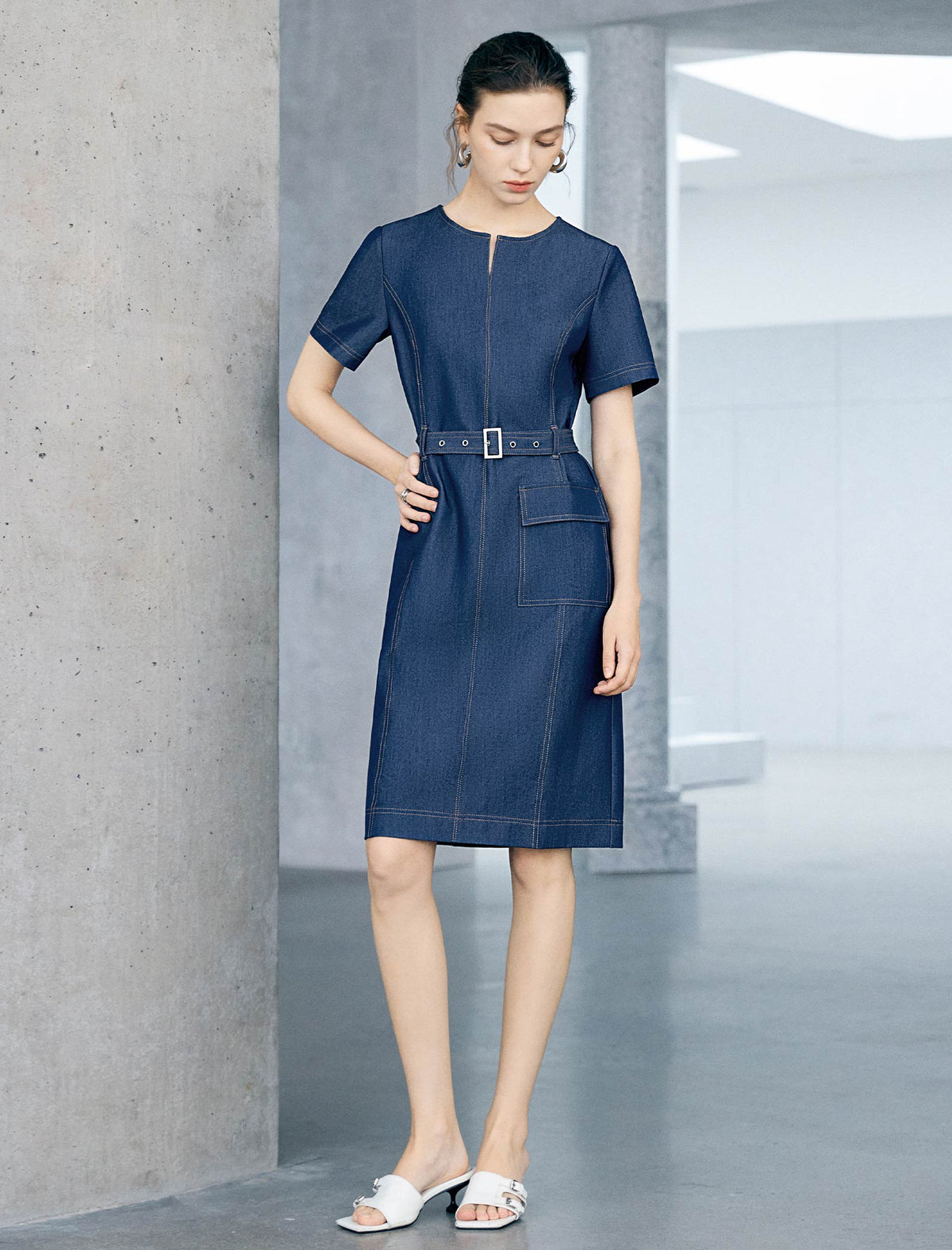 Belted Short Sleeve Denim Sheath Mini Dress